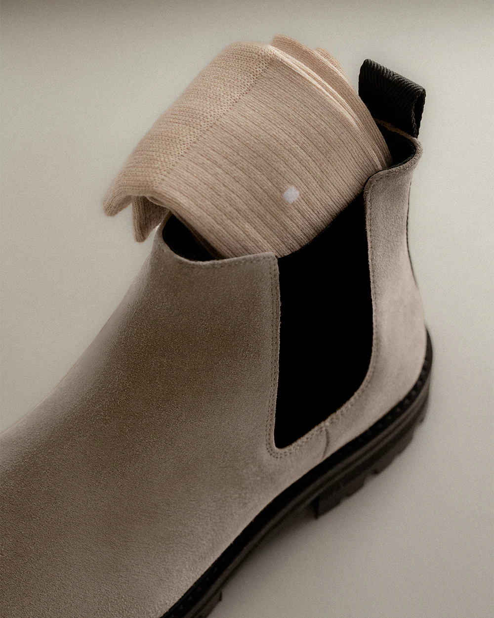 CB 01 Rugged Suede Desert Taupe - Image 3