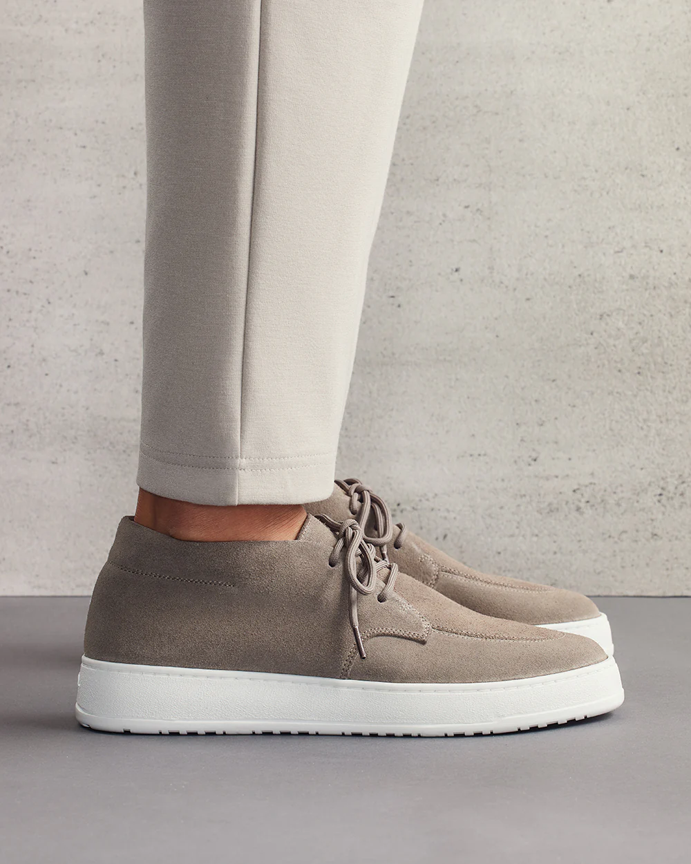 DB 01 Suede Desert Taupe - Image 3