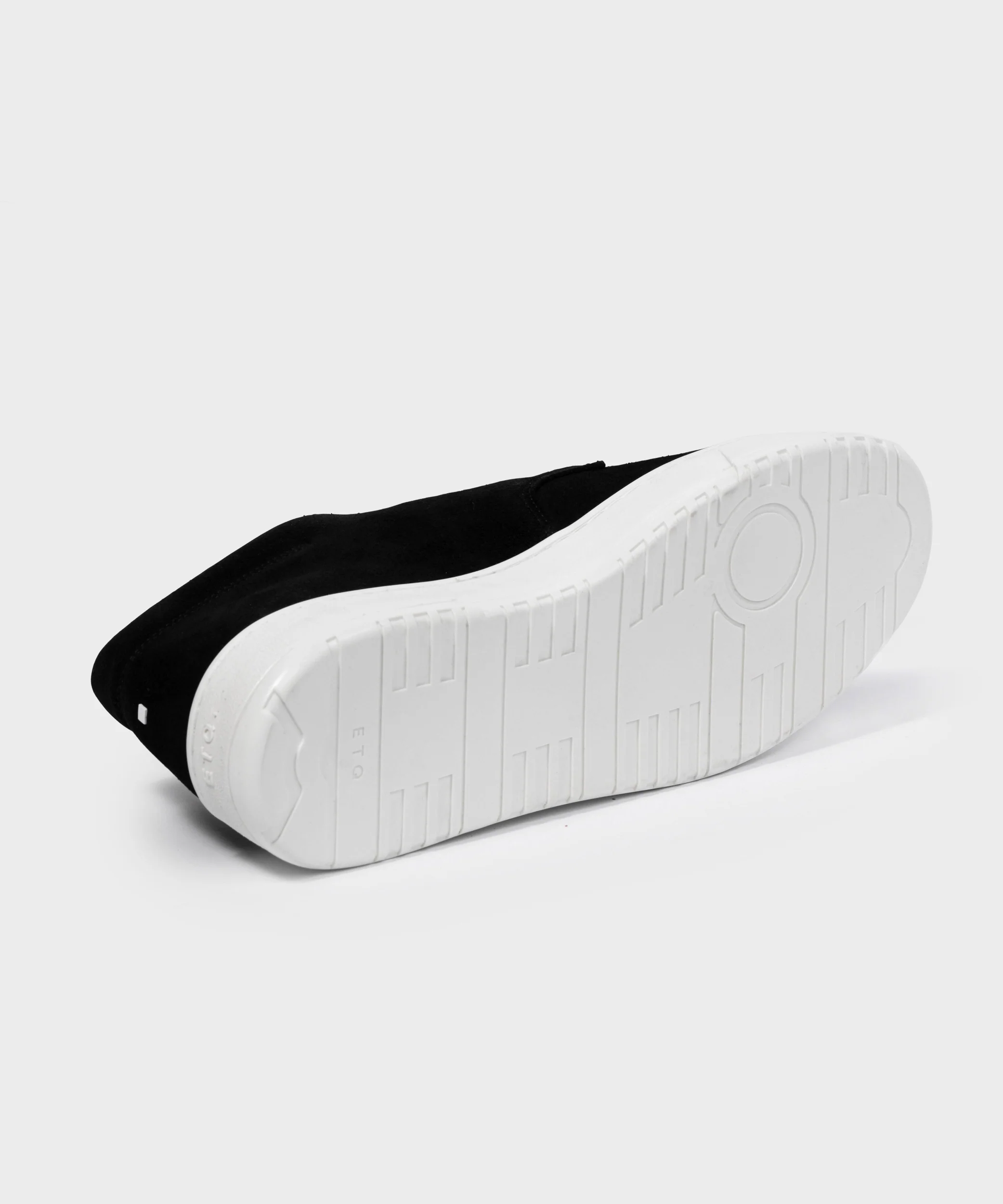 DB 01 Suede Jet Black - Image 6