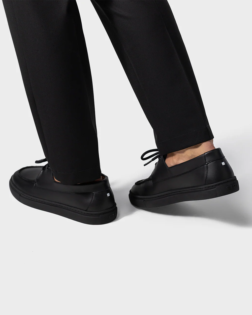 DS 03 All Black - Image 9