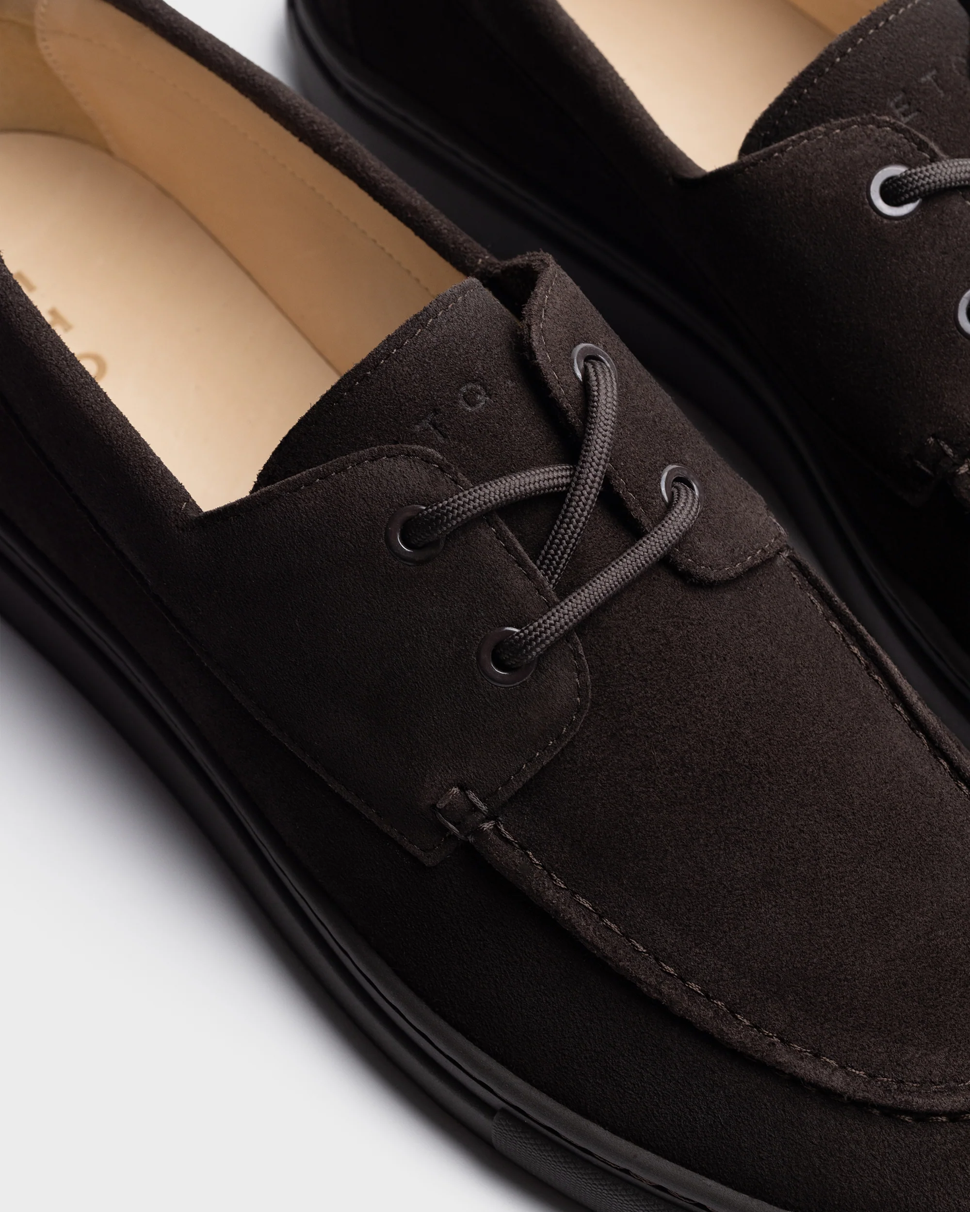 DS 03 Suede All Chocolate - Image 3