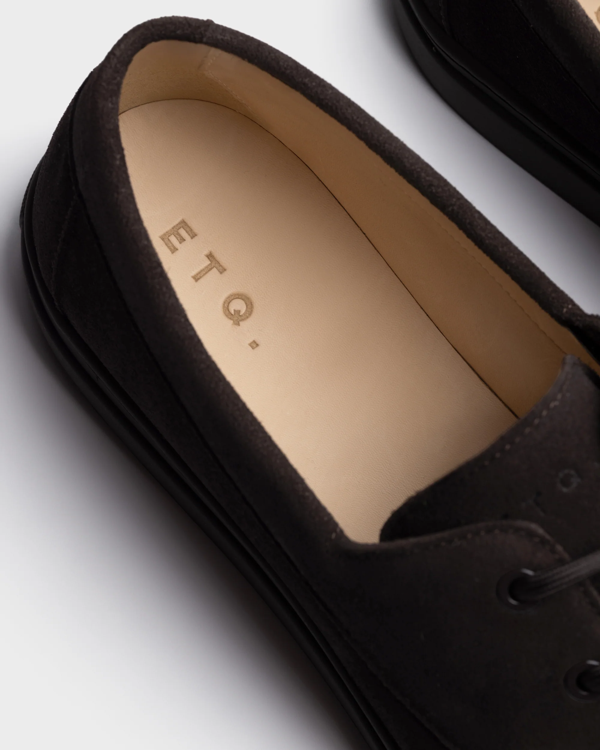 DS 03 Suede All Chocolate - Image 6