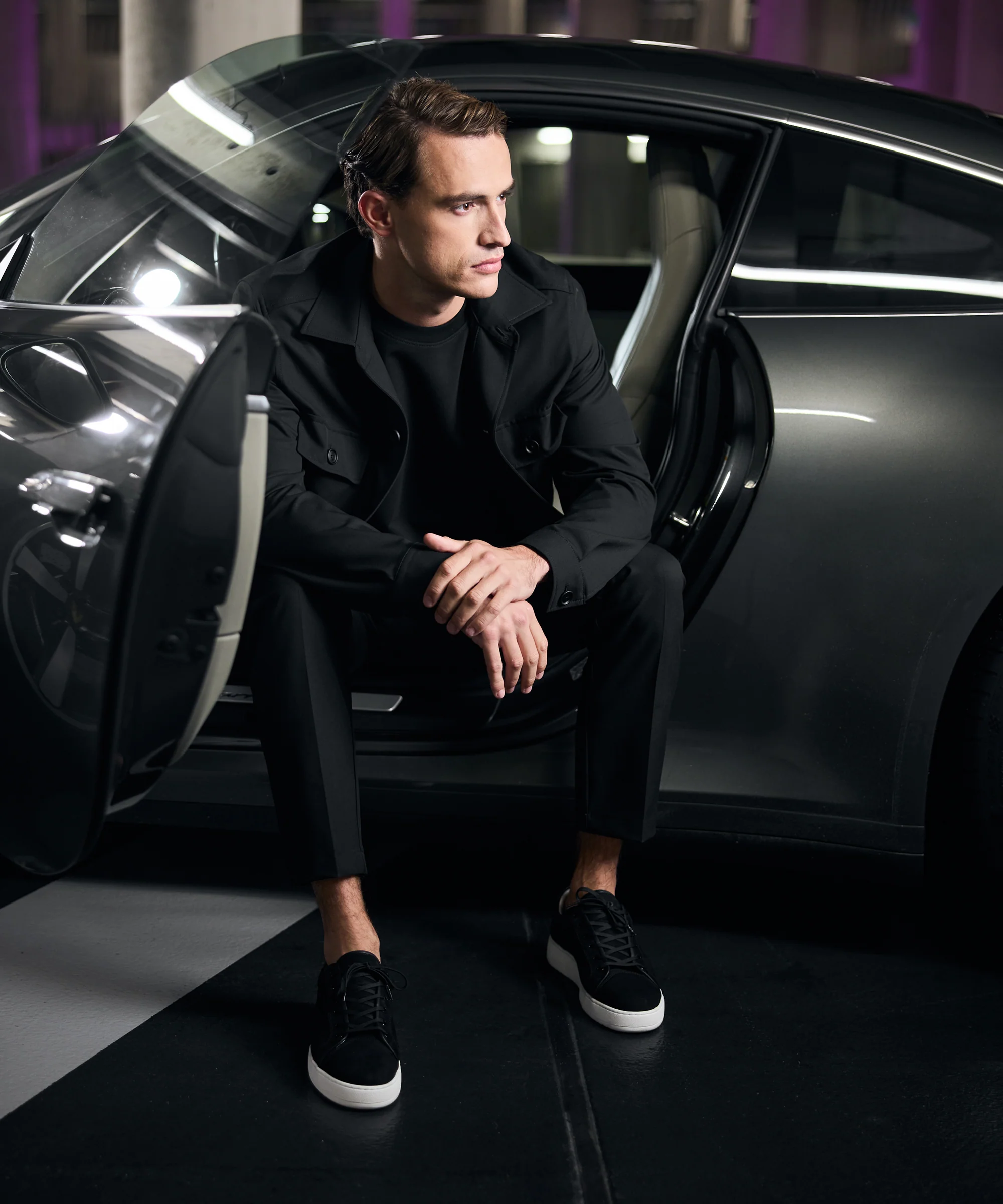 Essence Suit Black - Image 19