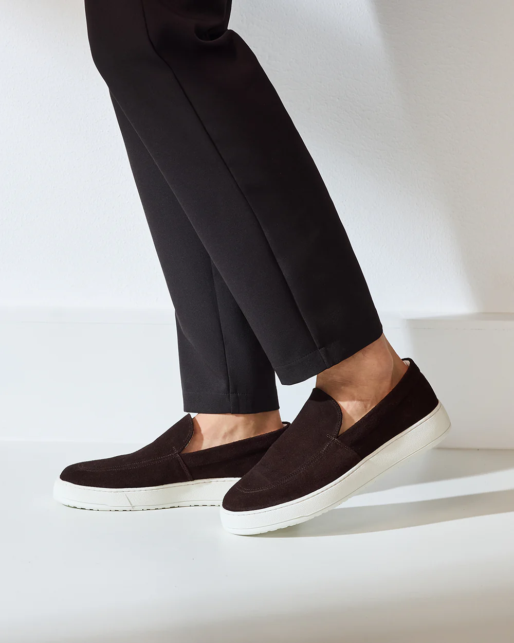 LS 01 Suede Chocolate - Image 3