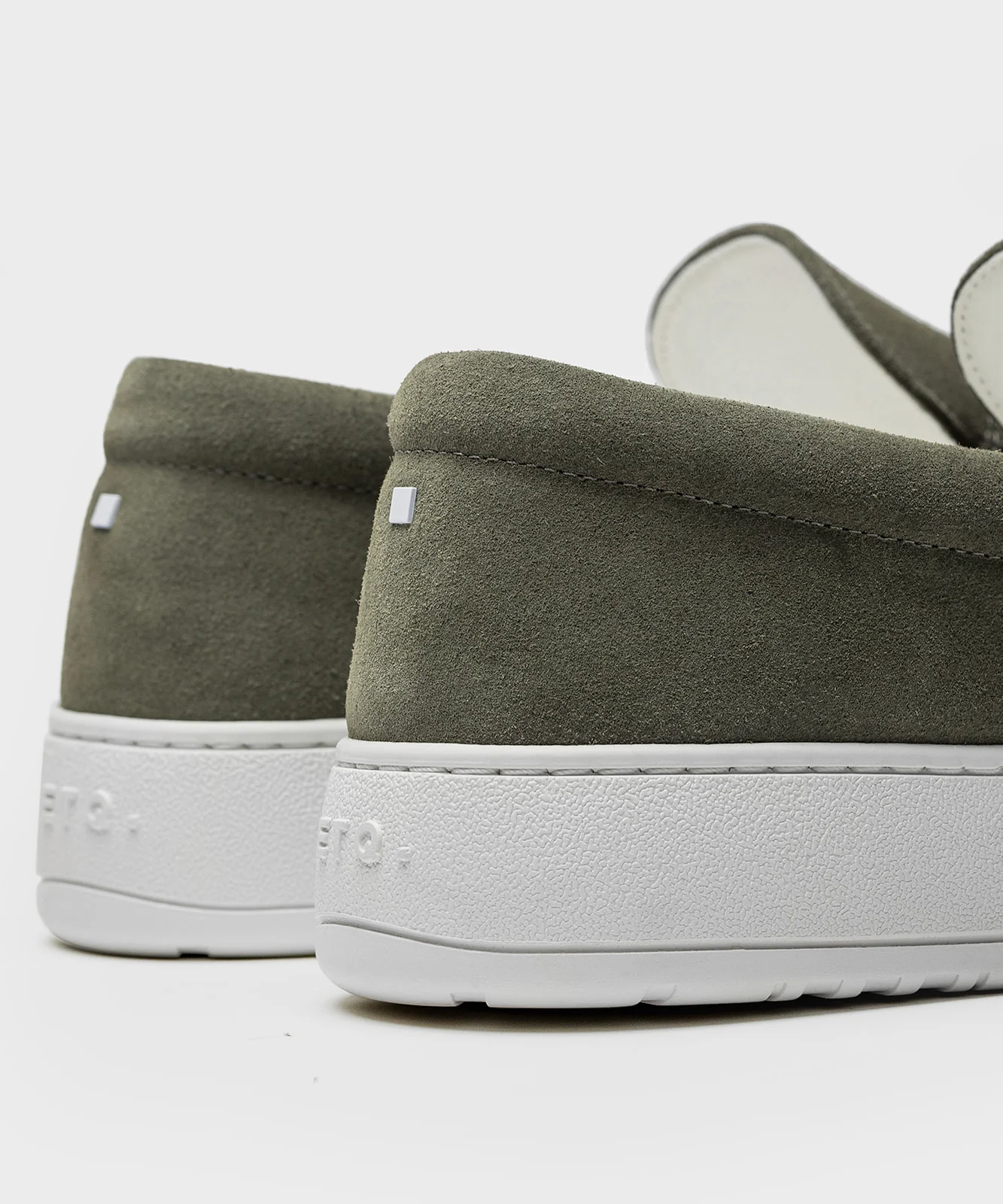 LS 01 Suede Vetiver Green - Image 8