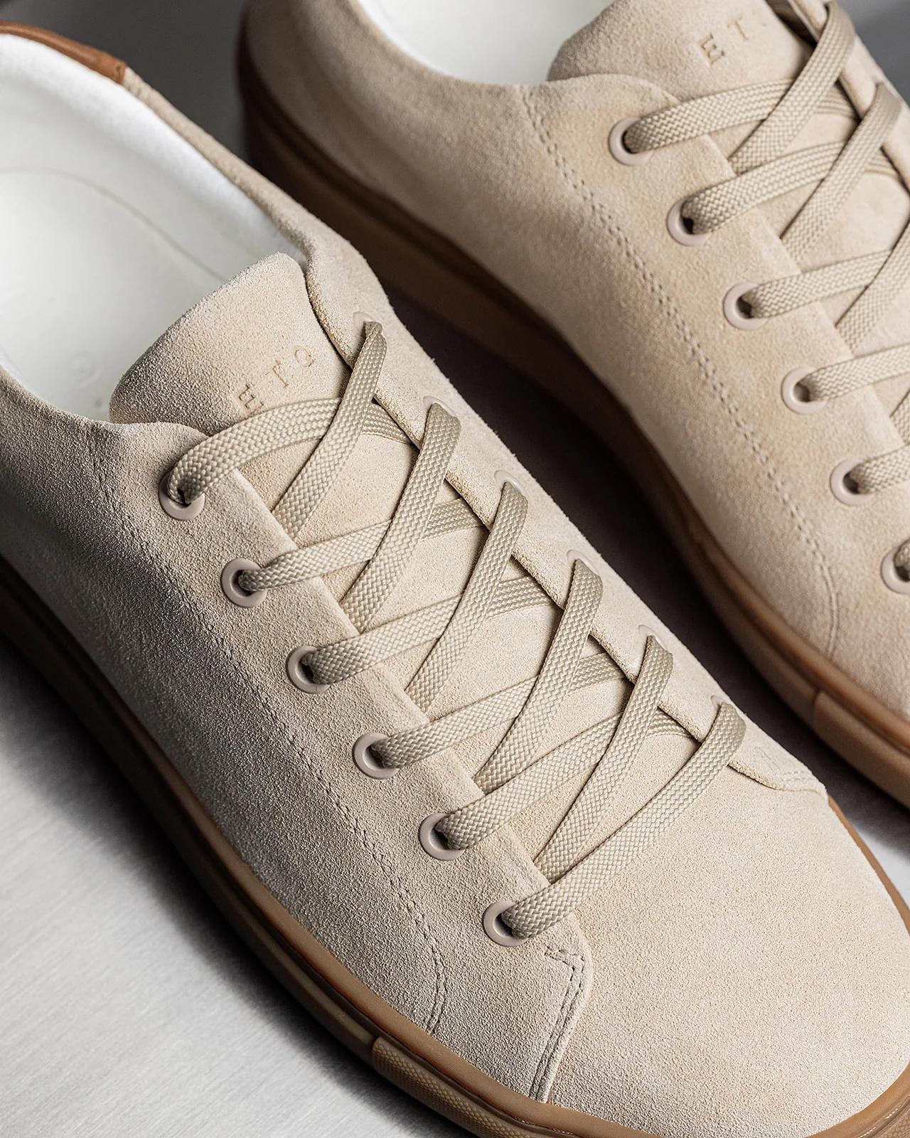 LT 01 Court Lite Gum Suede Sand - Image 16