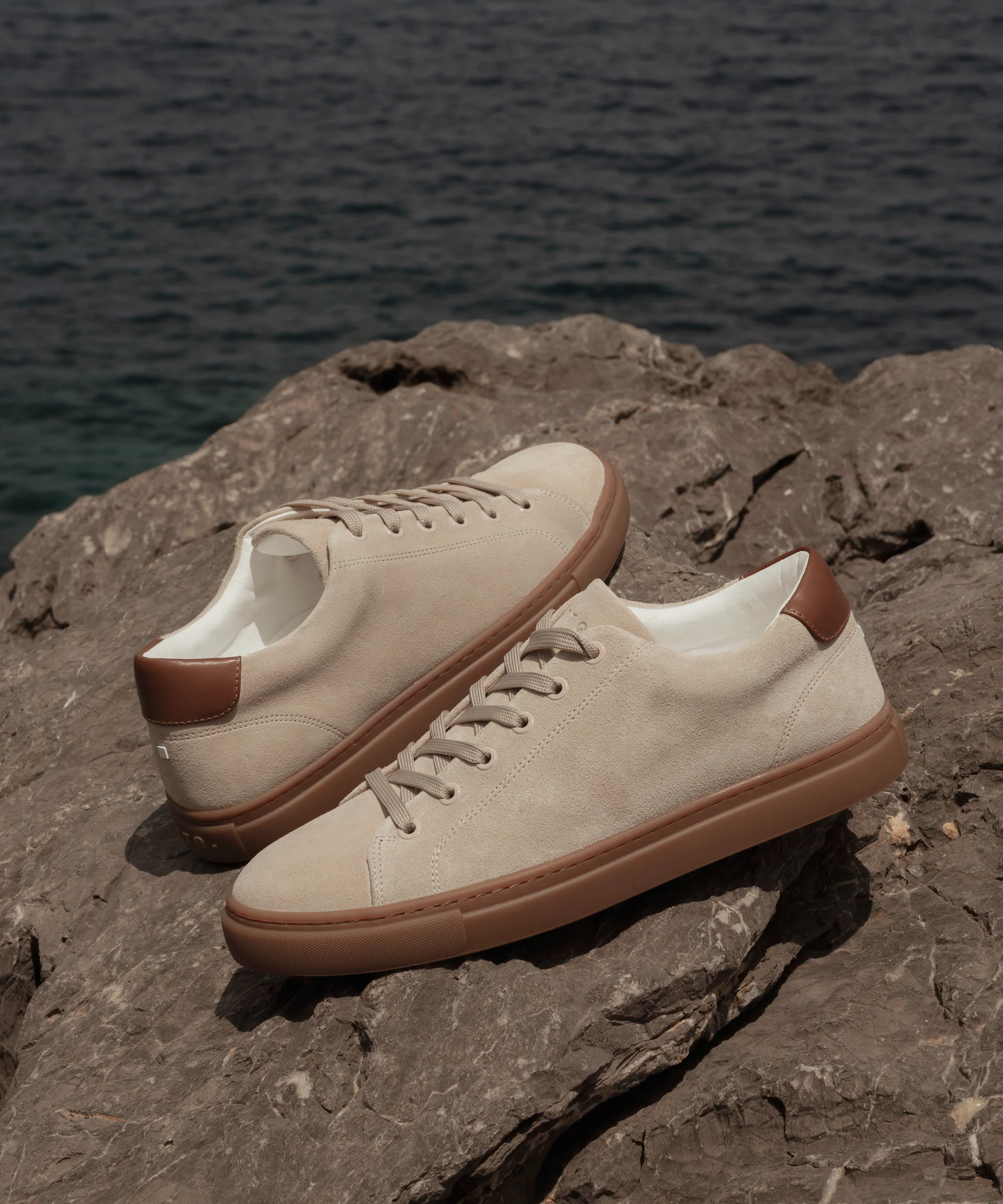 LT 01 Court Lite Gum Suede Sand - Image 6