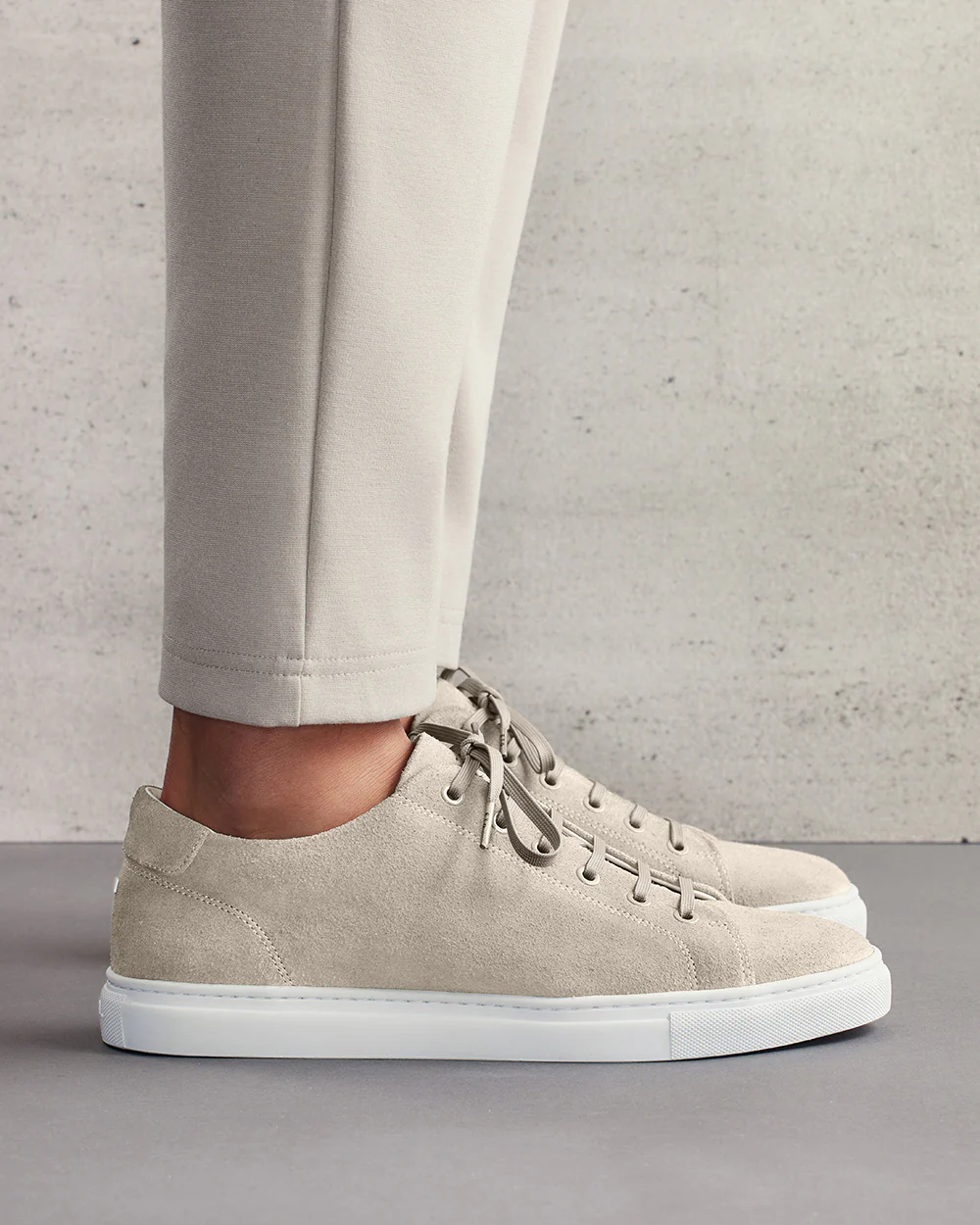 LT 01 Court Lite Suede Sand - Image 3