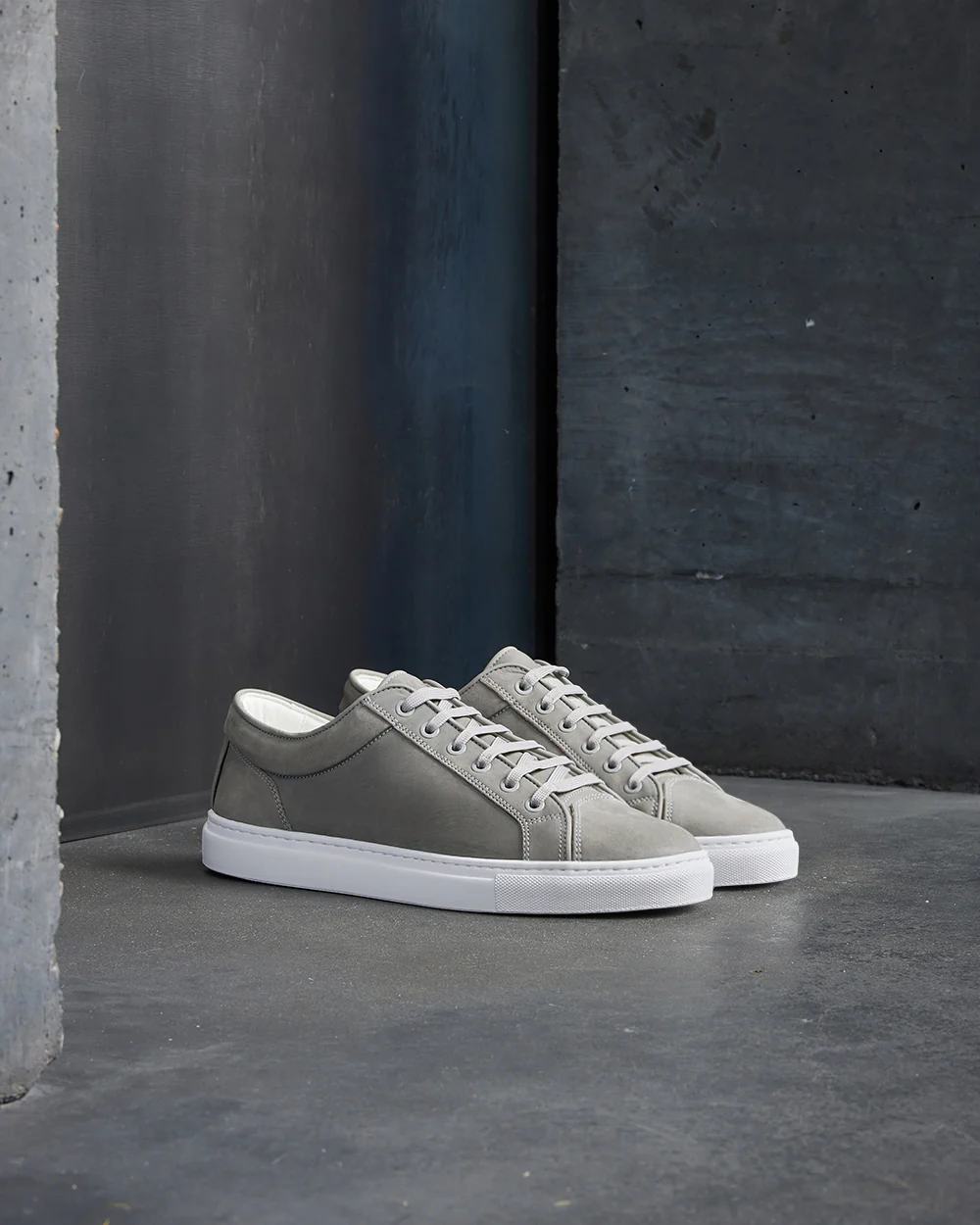 LT 01 Essence Ash Grey - Image 4