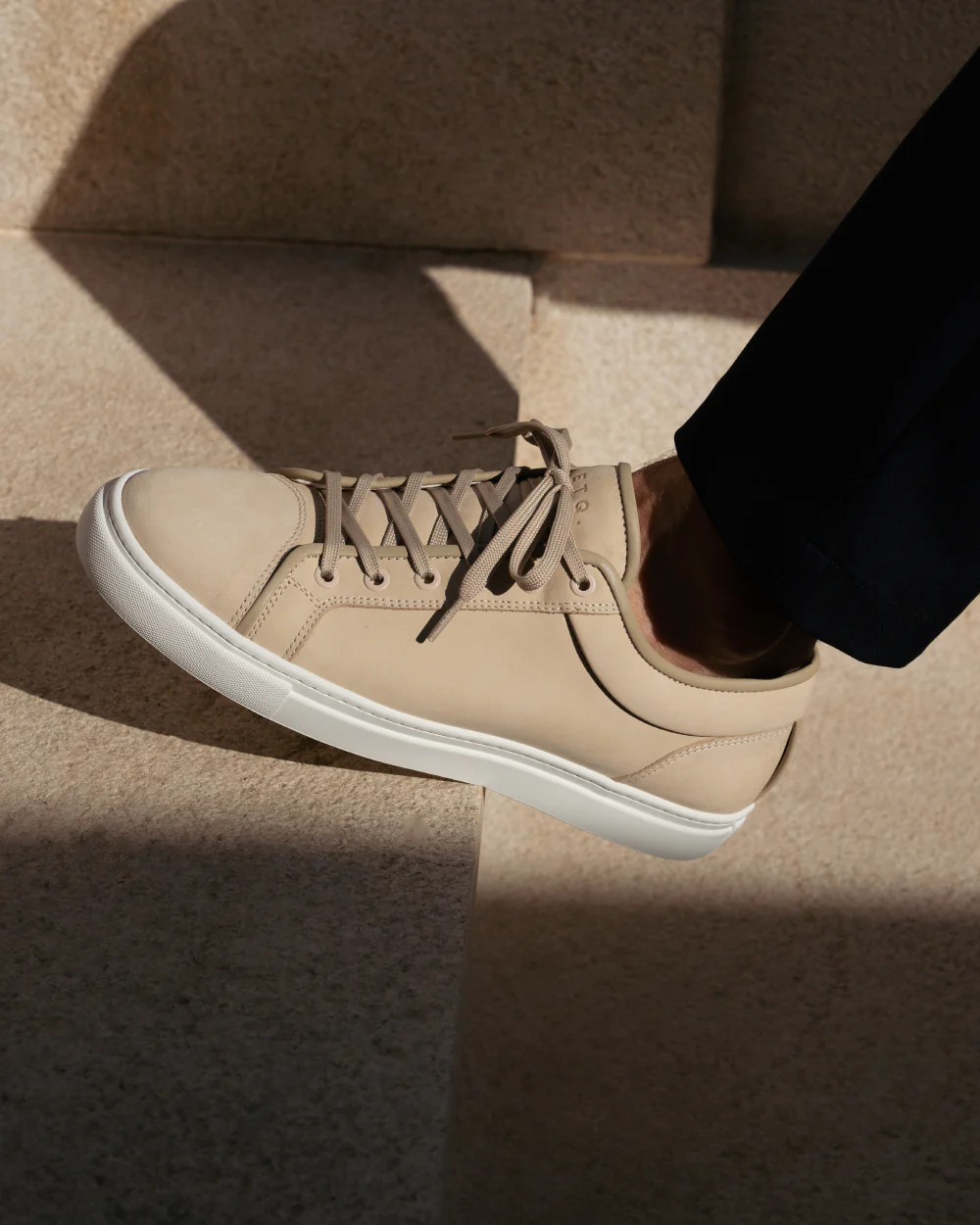 LT 01 Essence Nubuck Sand - Image 5