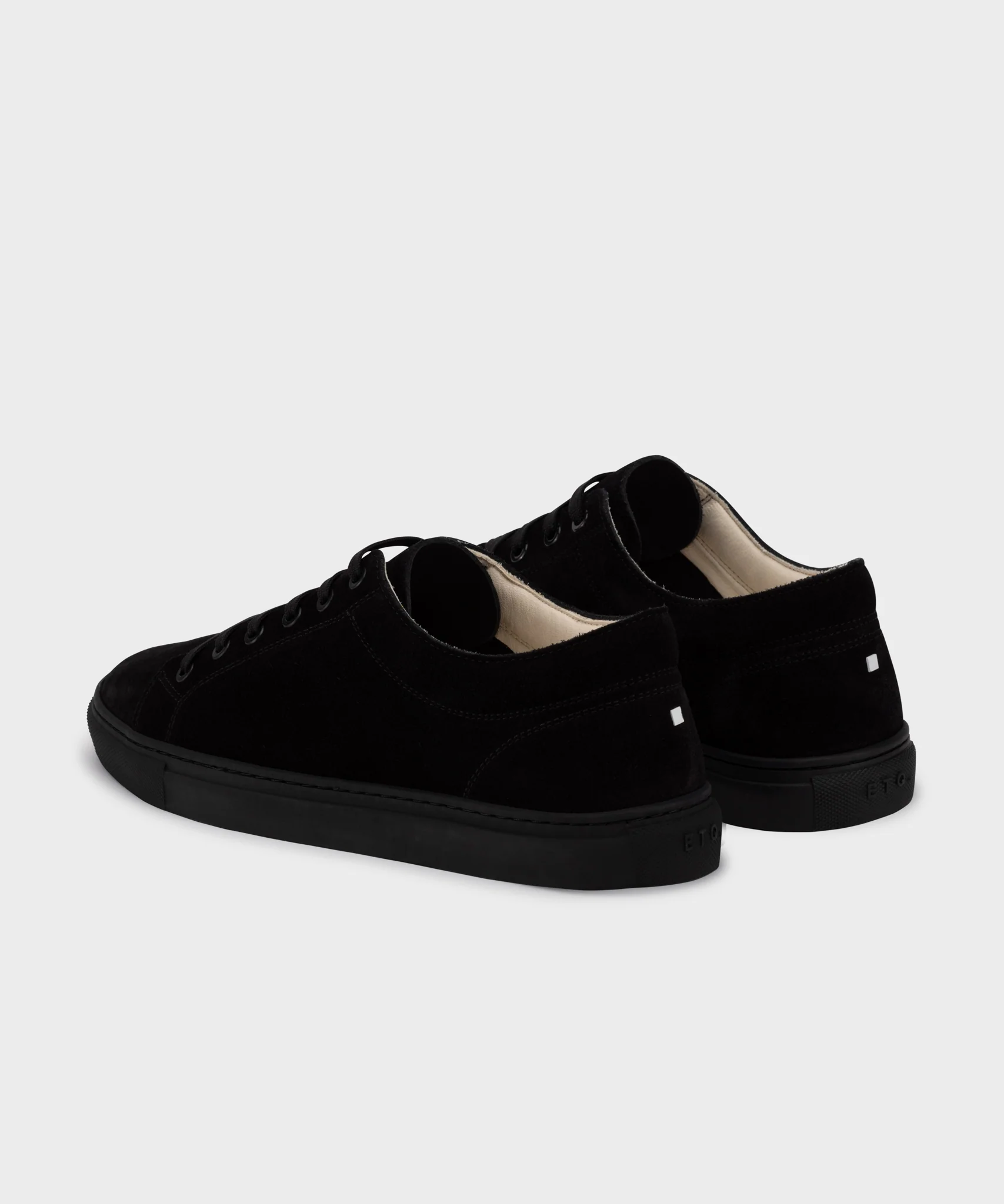 LT 01 Premium Suede Court All Black - Image 9