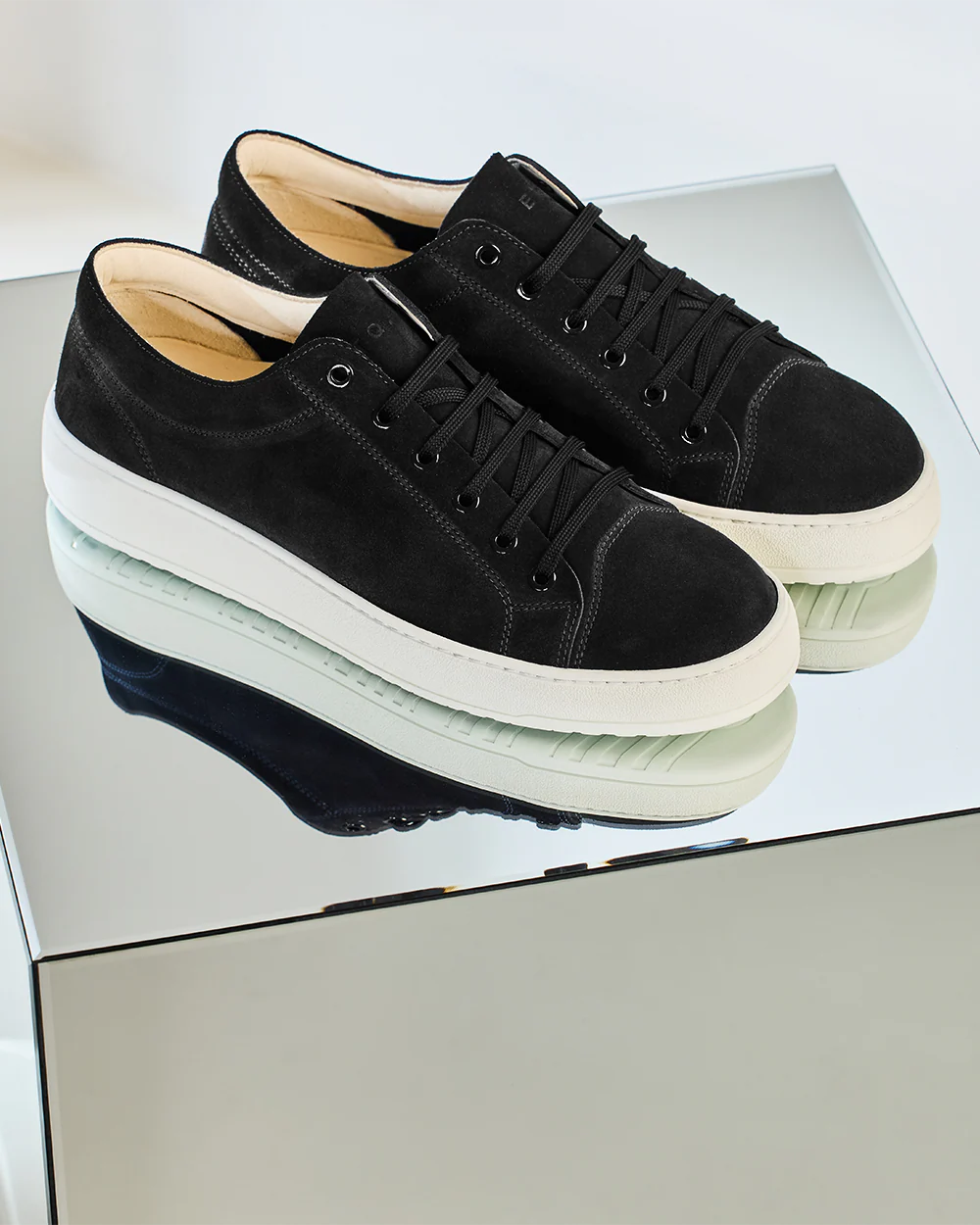 LT 01 Premium Suede Jet Black - Image 12