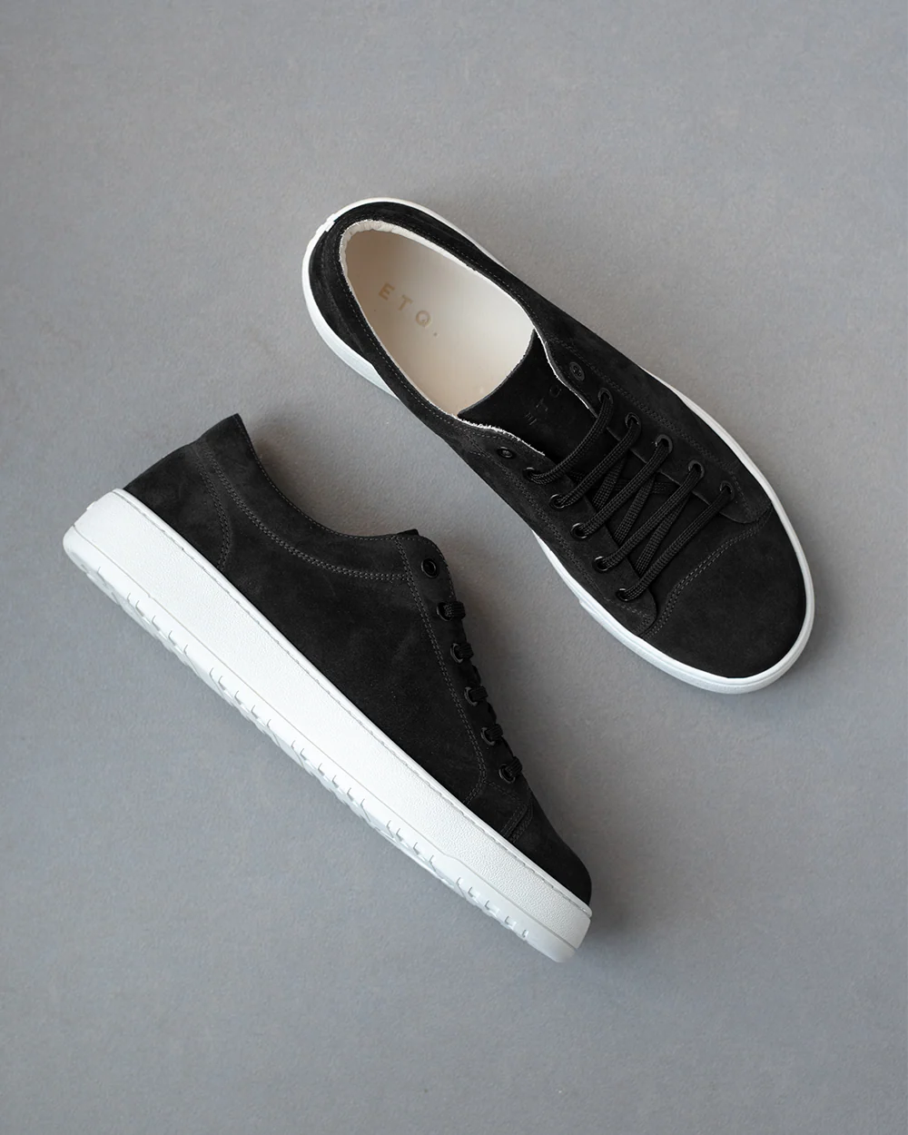 LT 01 Premium Suede Jet Black - Image 3