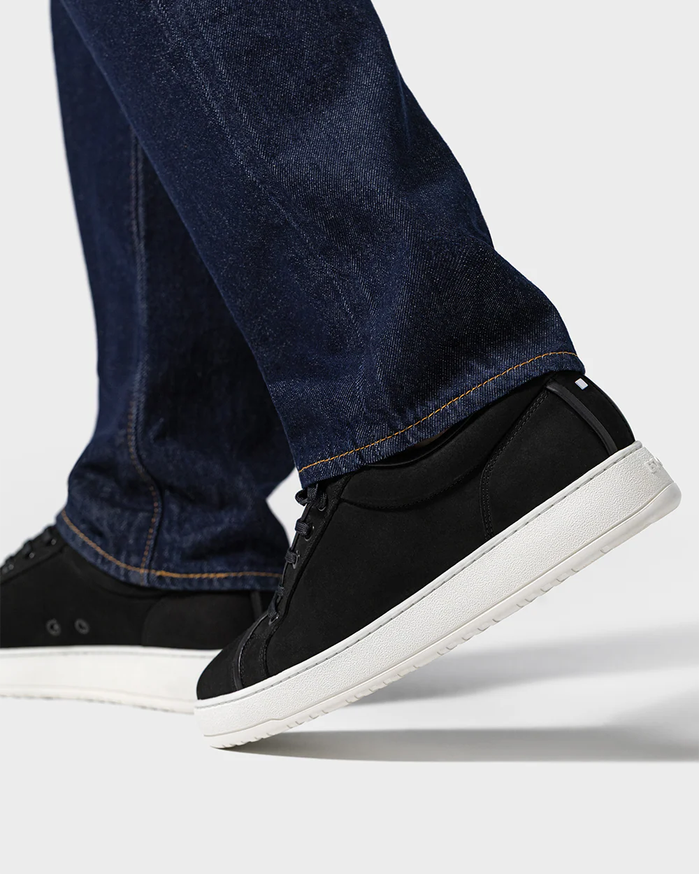 LT 01 Shades Nubuck Jet Black - Image 7