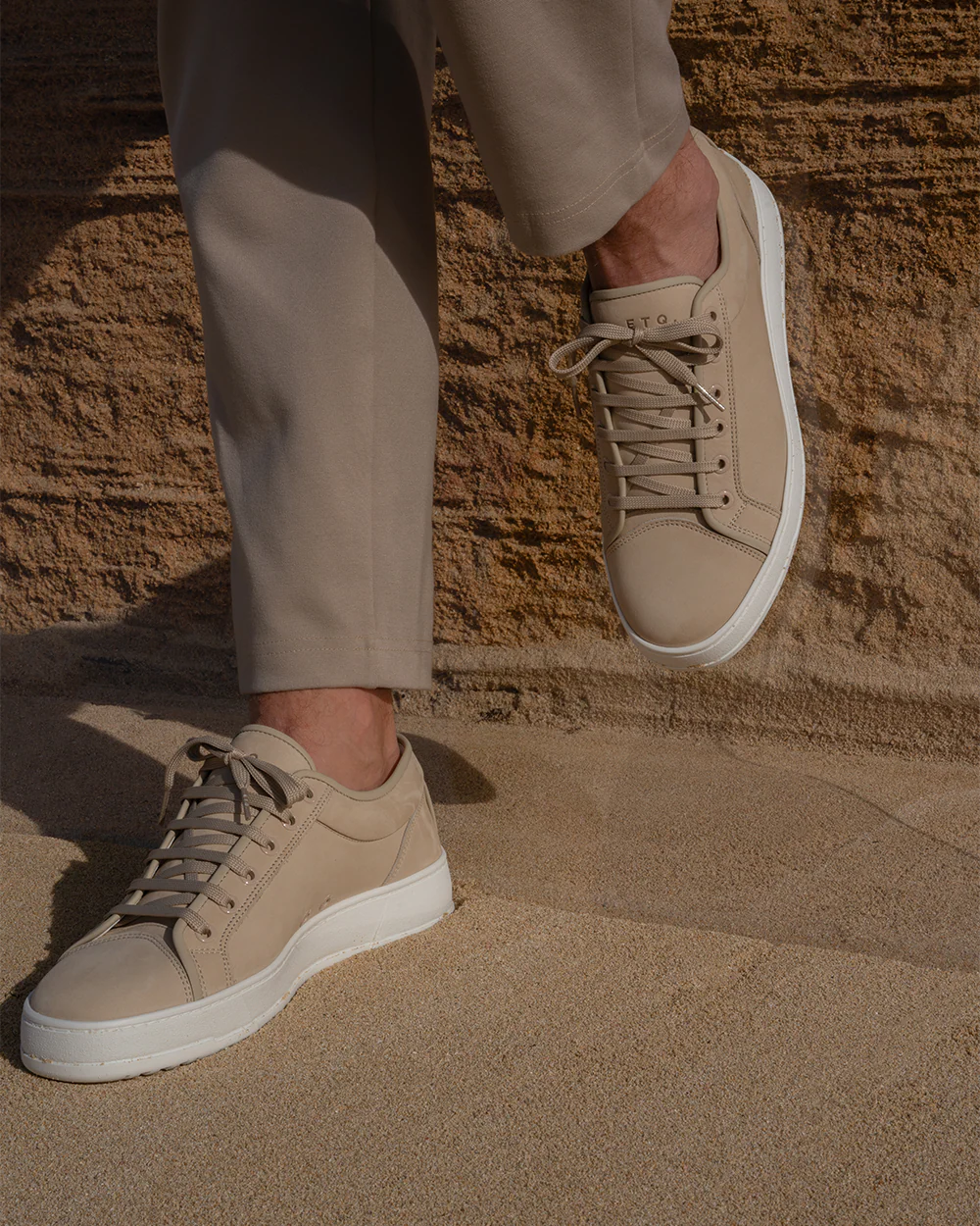 LT 01 Shades Nubuck Sand - Image 17