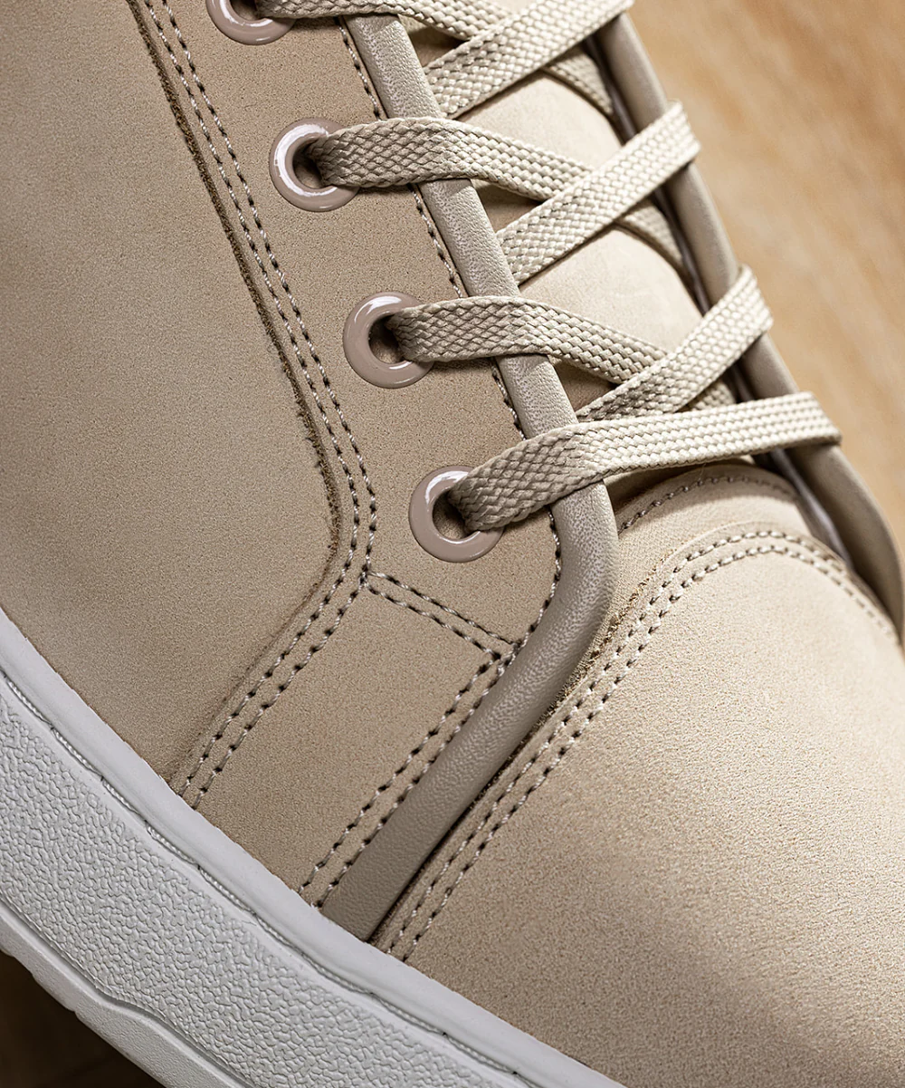 LT 01 Shades Nubuck Sand - Image 7