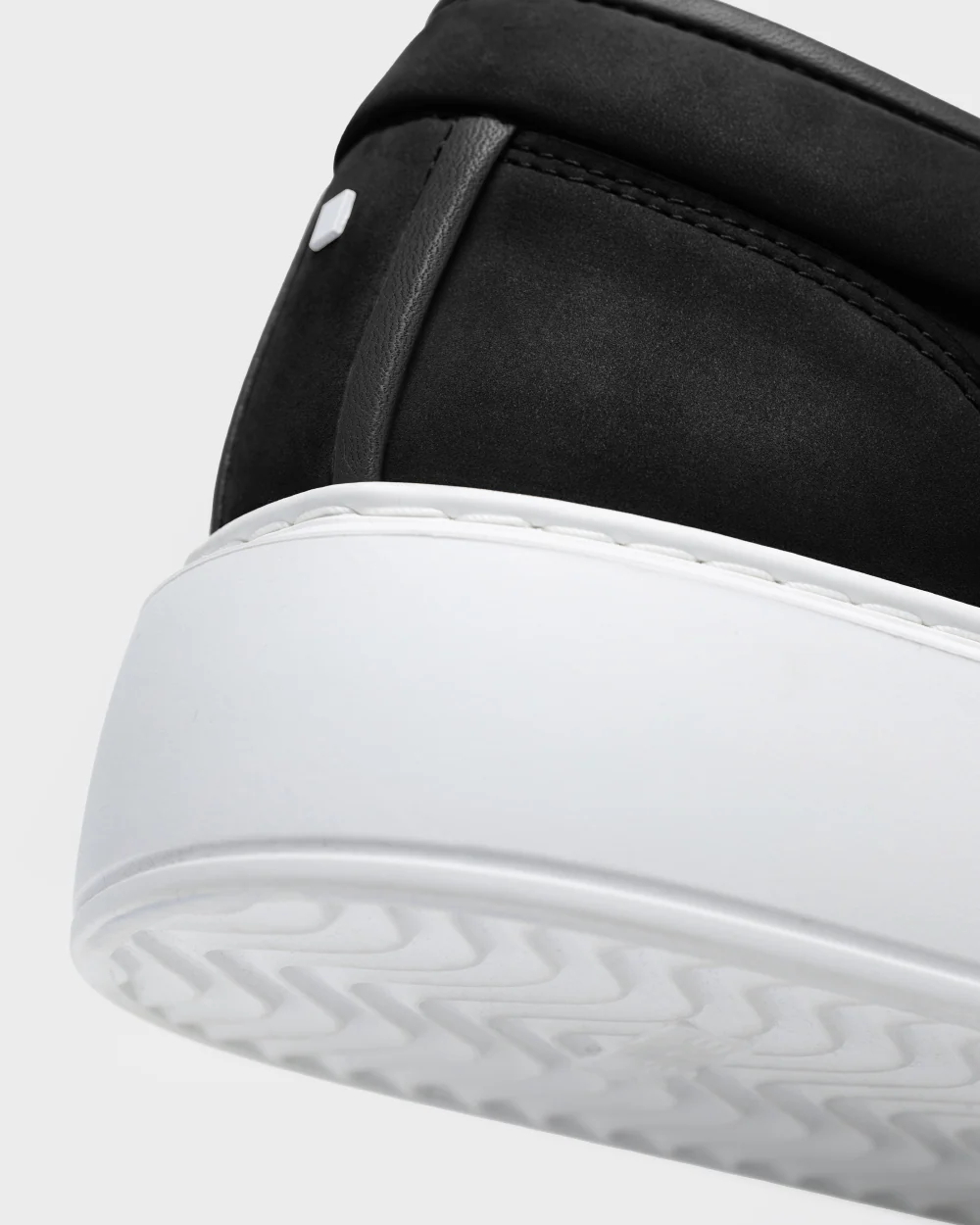 LT 01 Platform Jet Black - Image 9