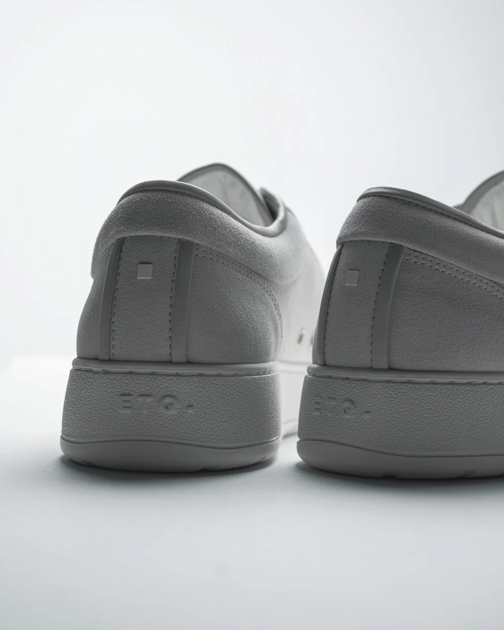 LT 01 Shades Suede Cement Grey - Image 11