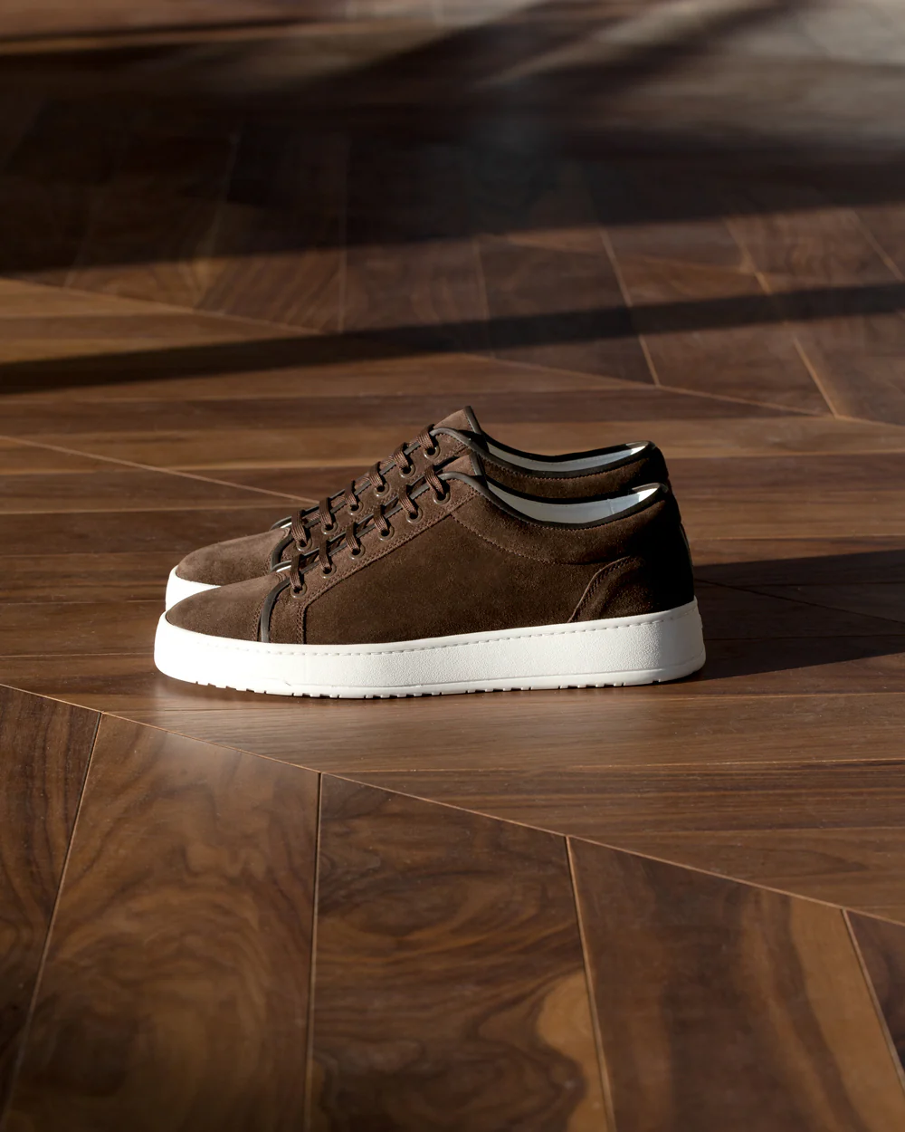LT 01 Shades Suede Chocolate - Image 4
