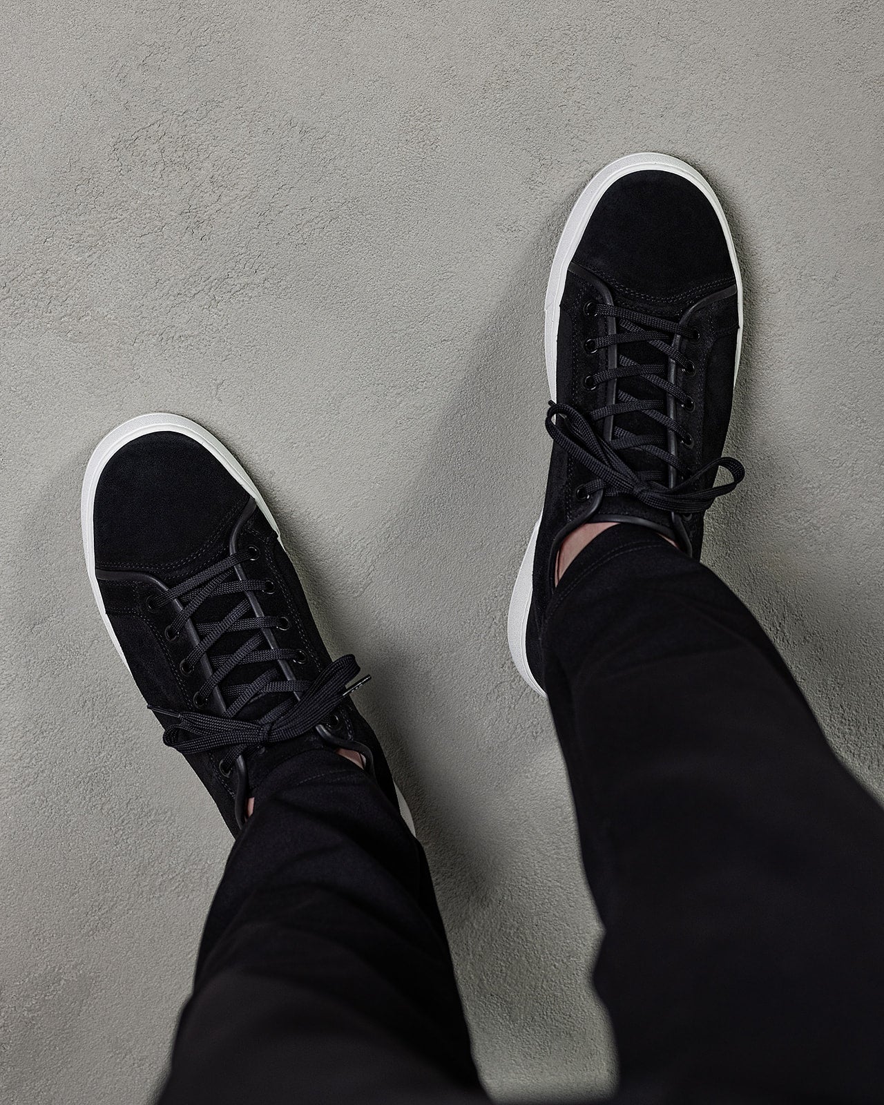 LT 01 Shades Suede Jet Black - Image 5