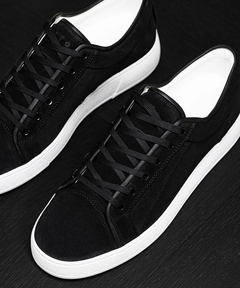 LT 01 Shades Suede Jet Black - Image 9