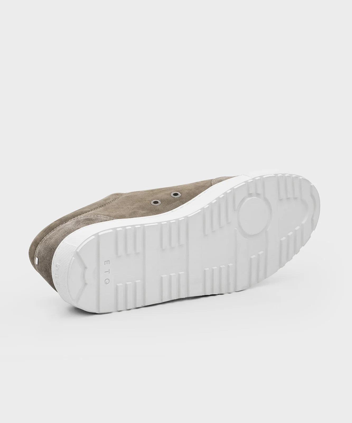 LT 02 Rugged Nubuck Desert Taupe - Image 10