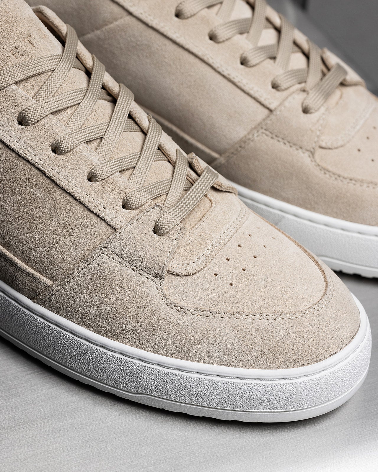 LT 03 Suede Sand - Image 10
