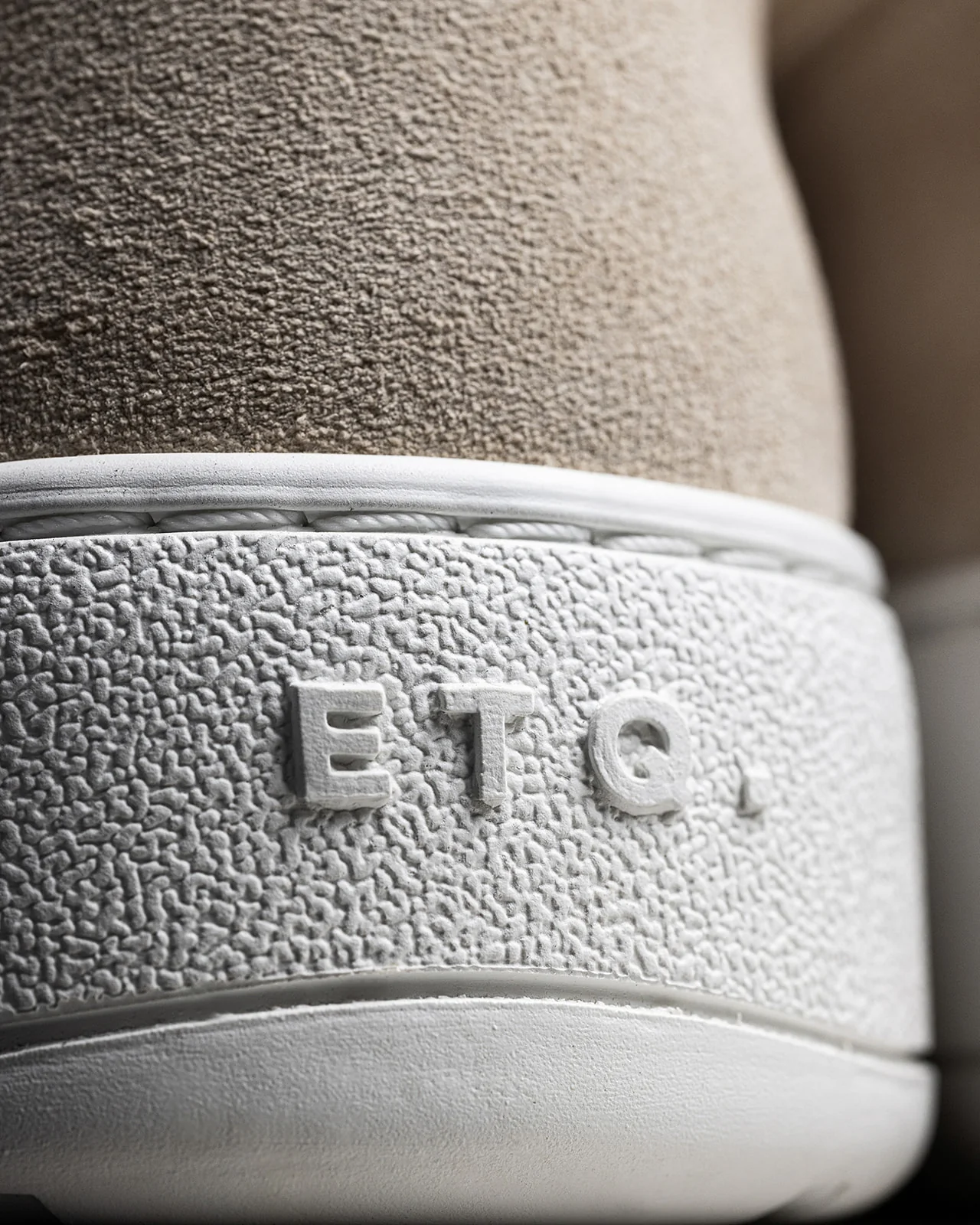LT 03 Suede Sand - Image 16