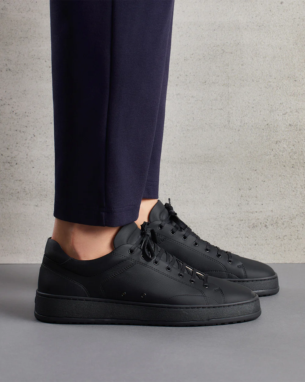 LT 04 Premium Nappa All Black - Image 3