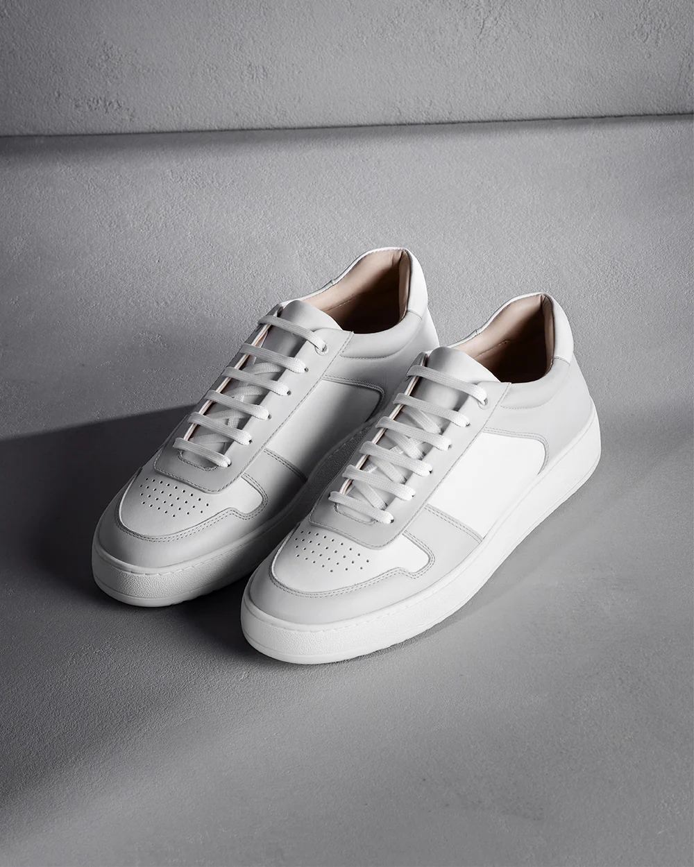 LT 07 Premium Nappa White / Cement Grey - Image 4