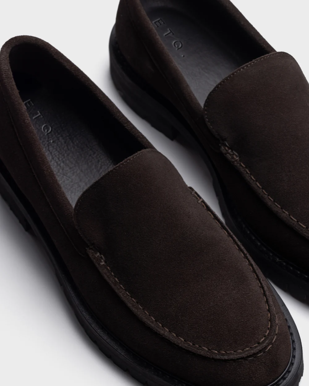 MC 01 Suede Chocolate - Image 3