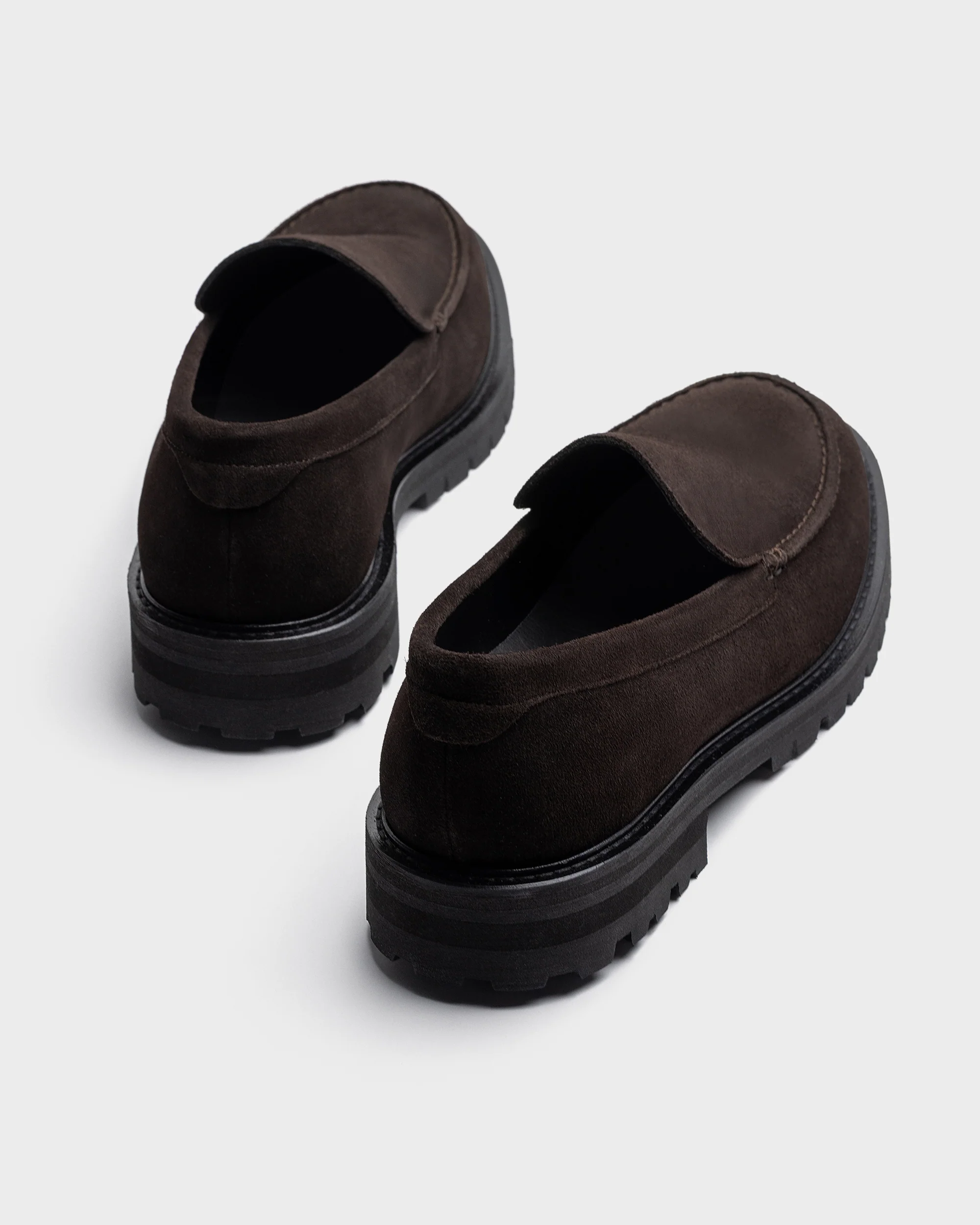 MC 01 Suede Chocolate - Image 4