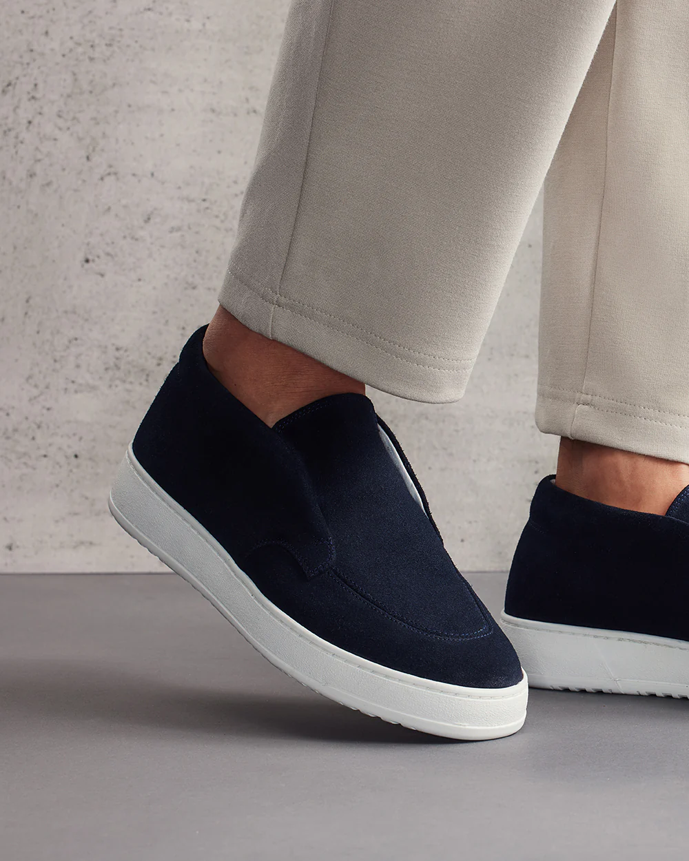 ML 01 Suede Blueberry - Image 3