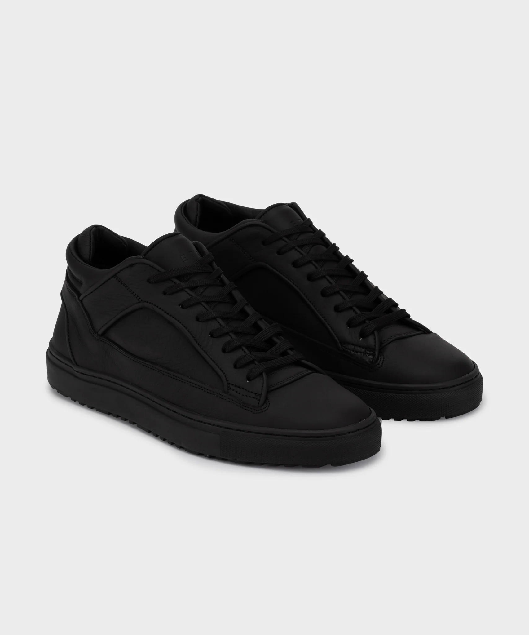 MT 02 Rugged All Black - Image 5
