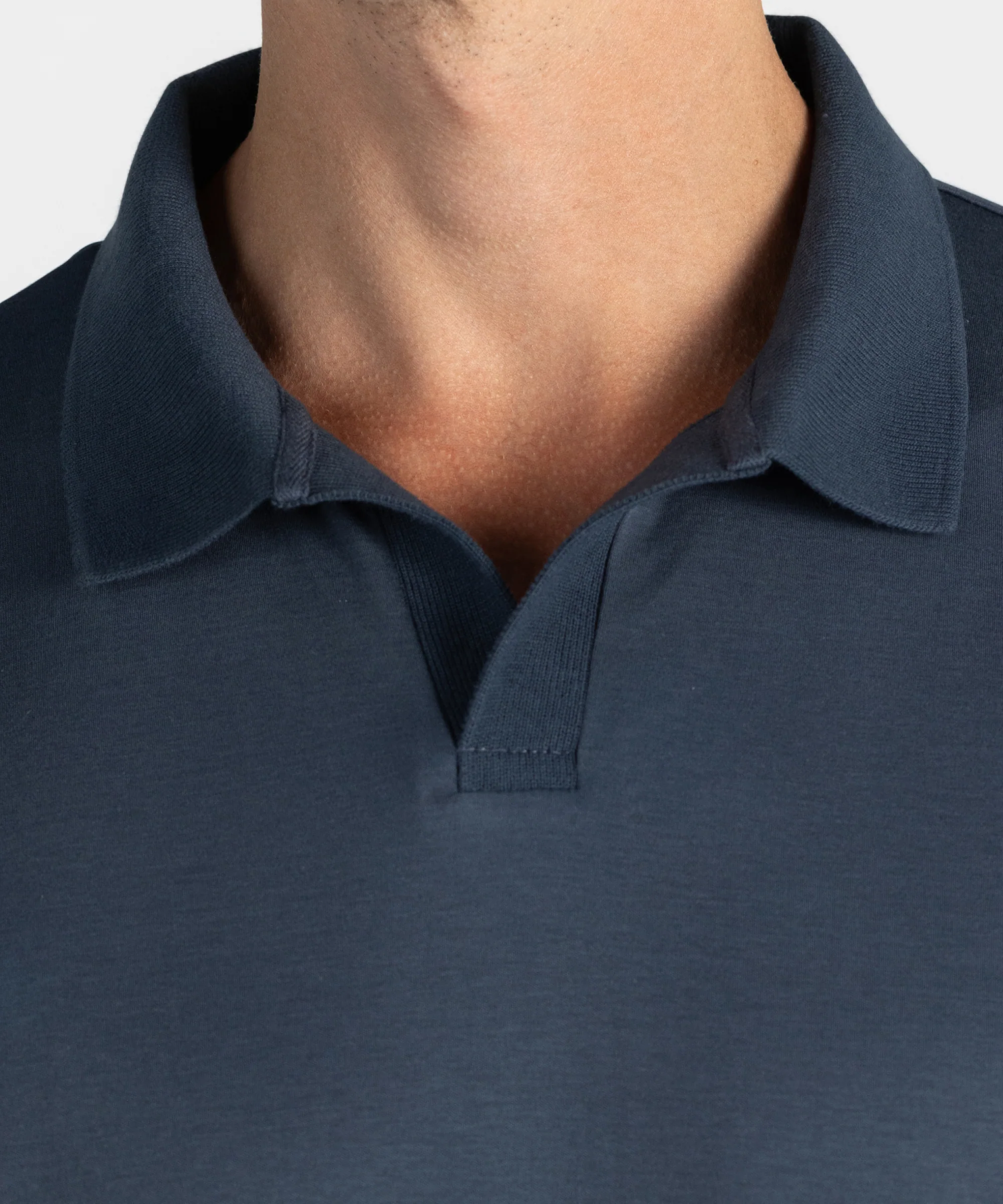 PO 02 Essence Buttonless Blueberry - Image 5