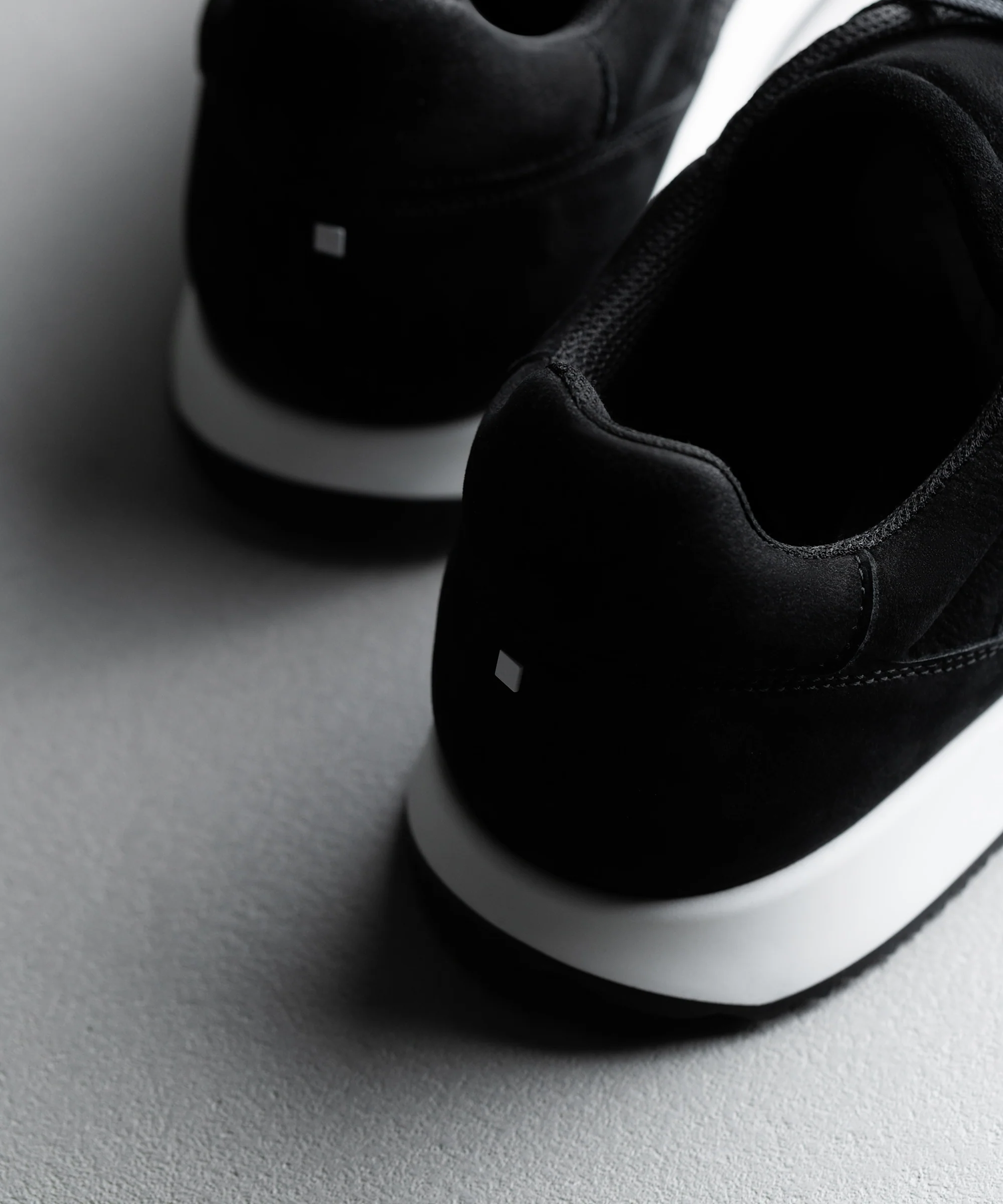 RS 01 Lightweight Jet Black - Image 5