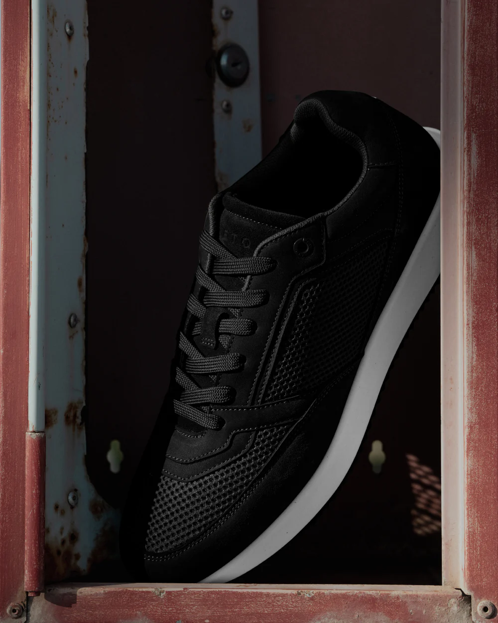 RS 01 Lightweight Jet Black - Image 7