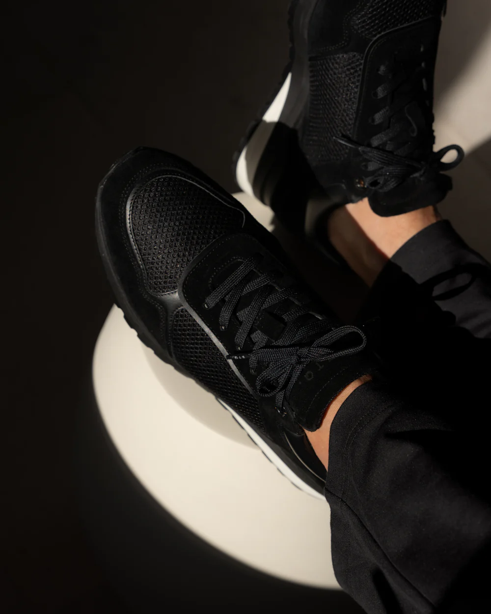 RS 03 Jet Black - Image 11