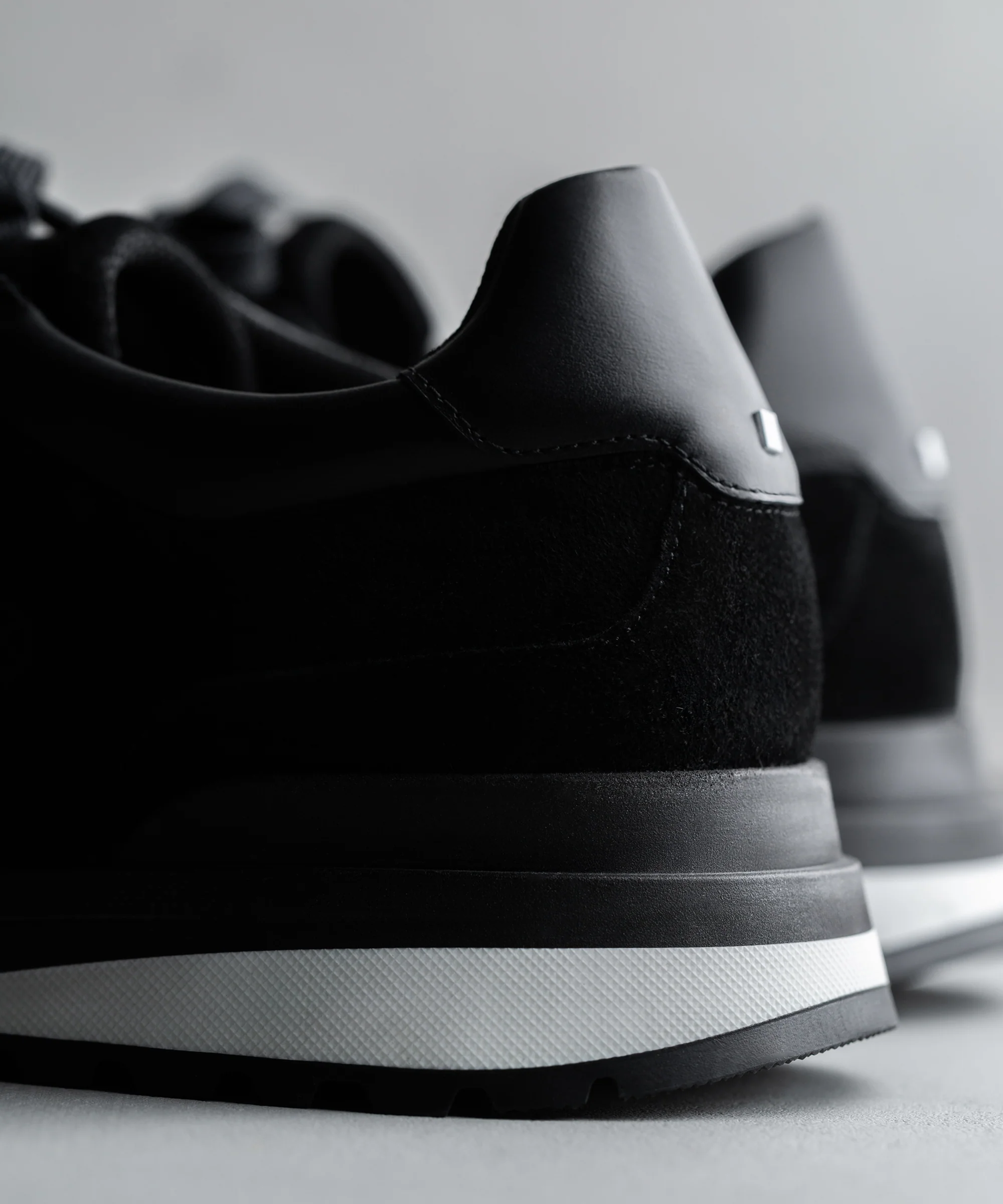 RS 03 Jet Black - Image 9