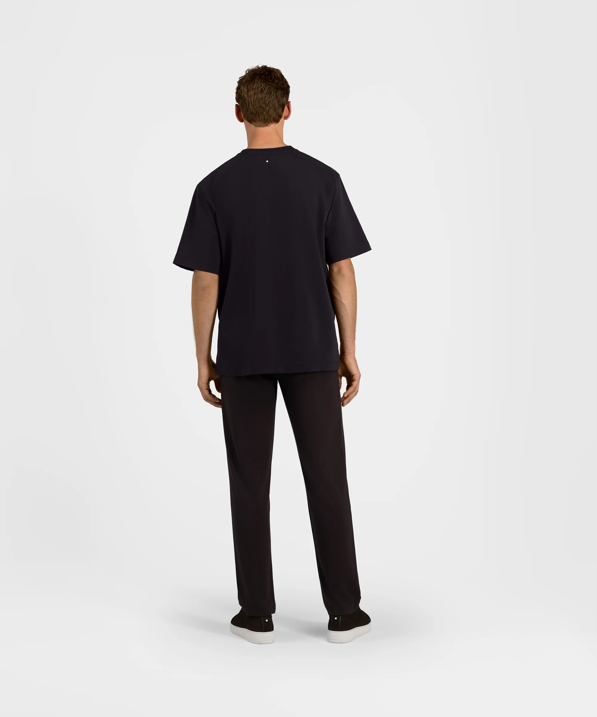 TS 01 Essence Oversized Heavyweight Black 2.0 - Image 9
