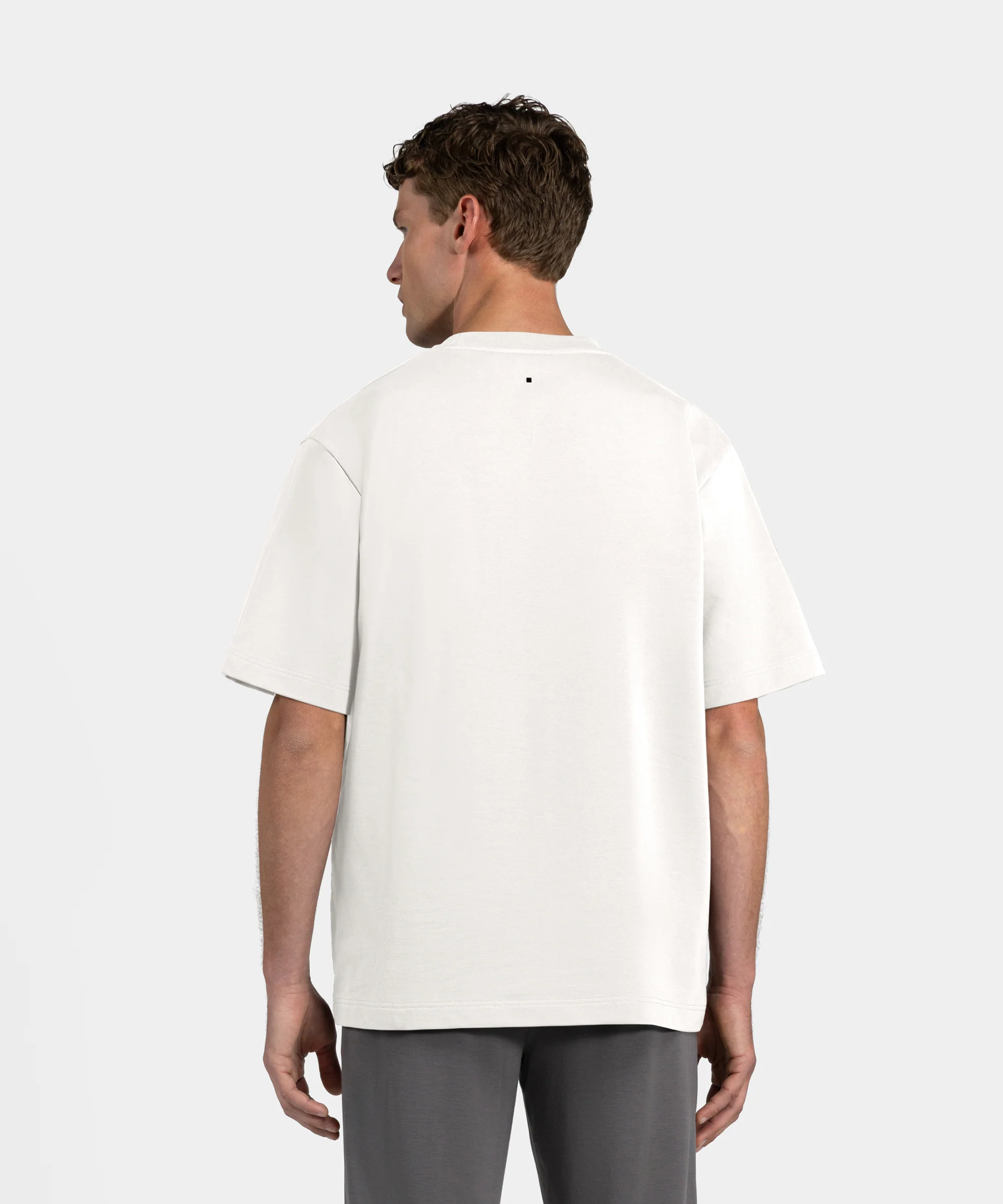 TS 01 Essence Oversized Heavyweight Off-White 2.0 - Image 11