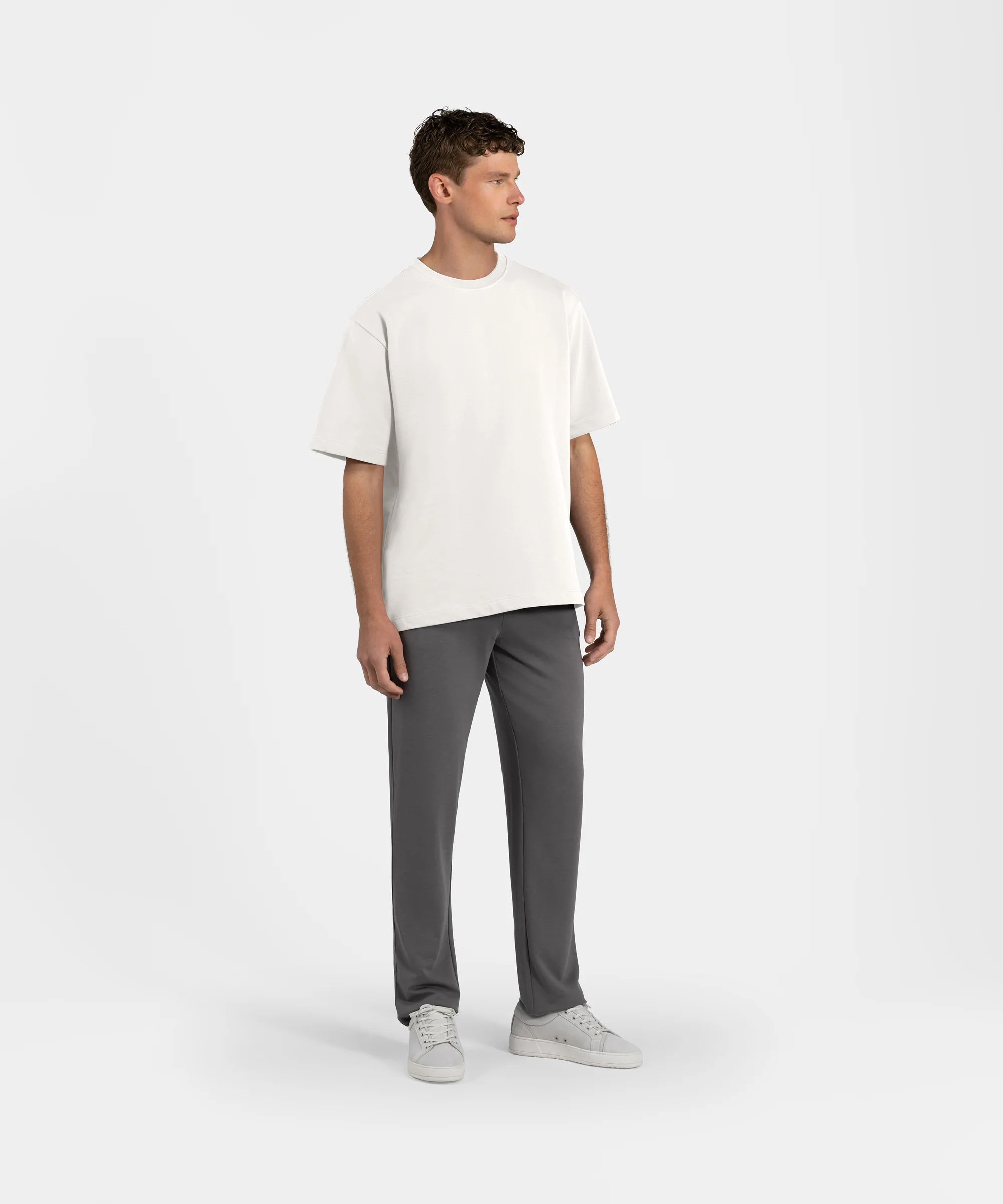 TS 01 Essence Oversized Heavyweight Off-White 2.0 - Image 9