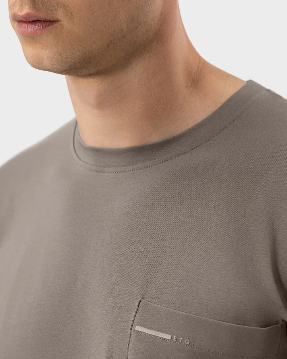 TS 01 Essence Regular Pocket Lightweight Desert Taupe - Image 4