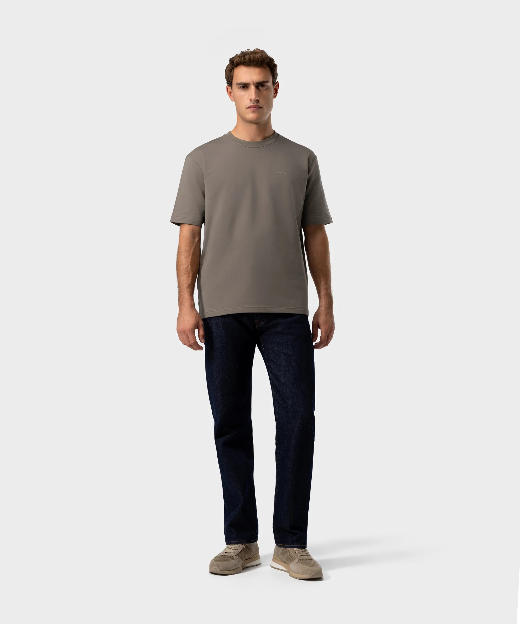 RS 03 Desert Taupe - Image 11