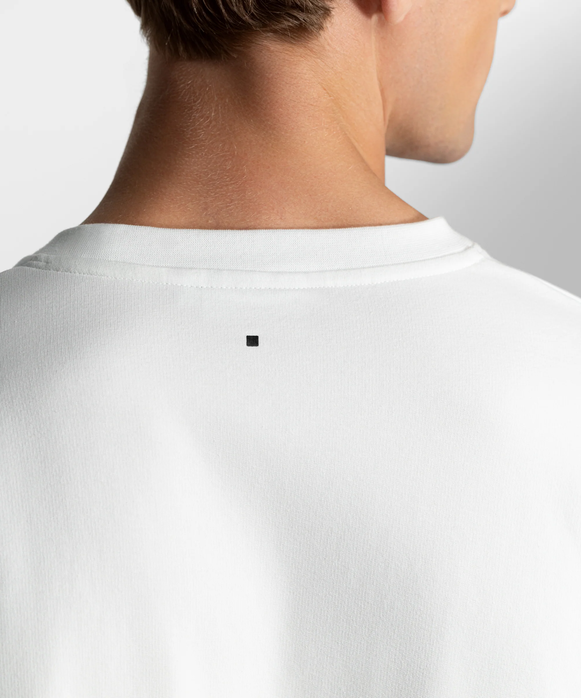 TS 03 Essence Long Sleeve White - Image 10