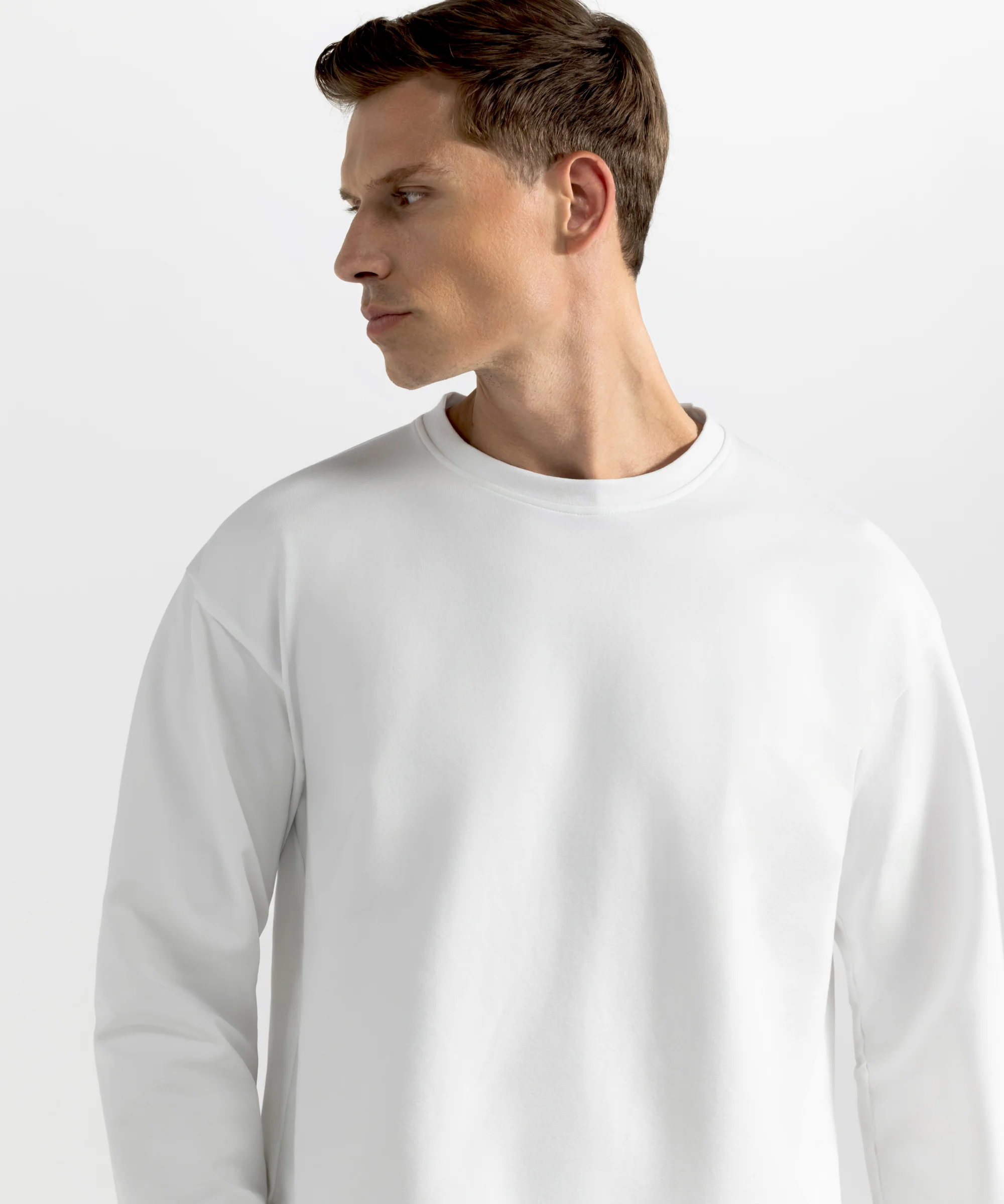 TS 03 Essence Long Sleeve White - Image 5