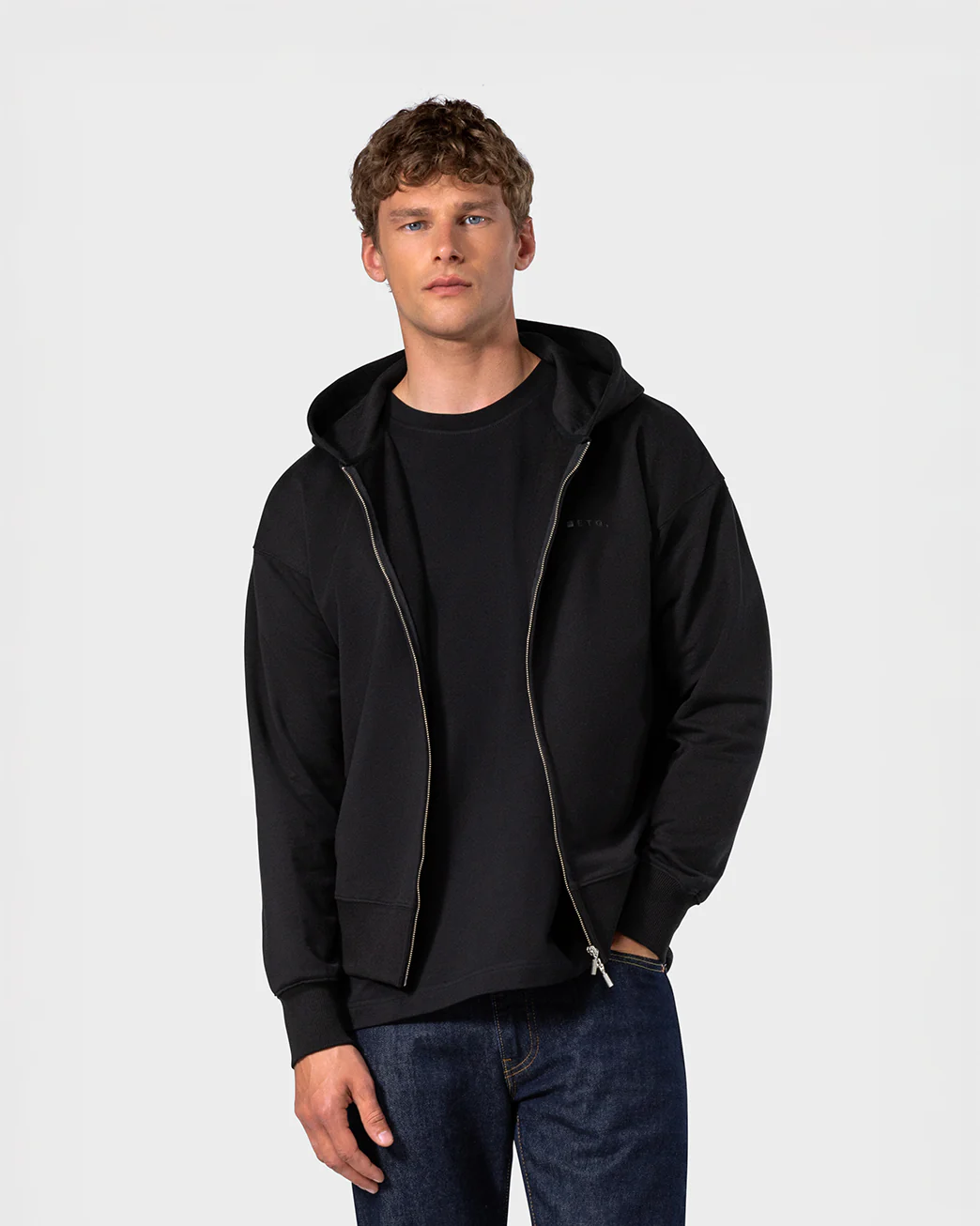 ZH 01 Marked Black - Image 3